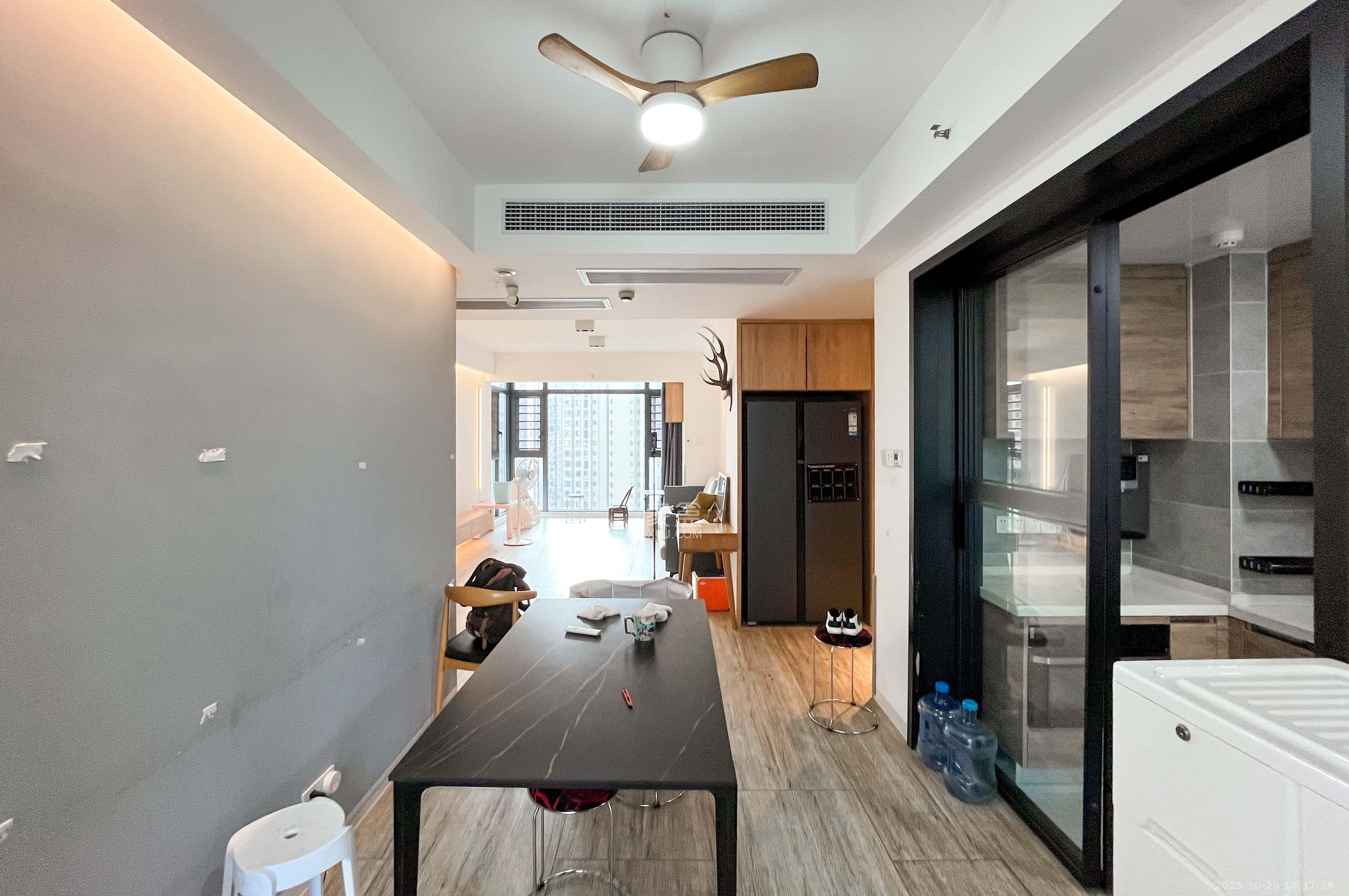 梅溪湖金茂湾  4室2厅2卫    168.0万其他