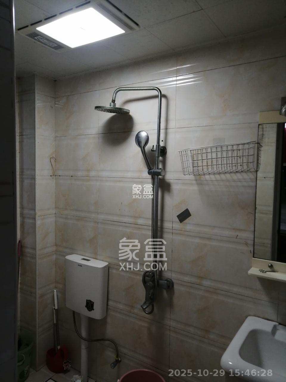 华美佳园(鄱阳佳园) 1室0厅0卫 1400.0元/月 华美佳园(鄱阳佳园) 1室0厅0卫 1400.0元/月室内图