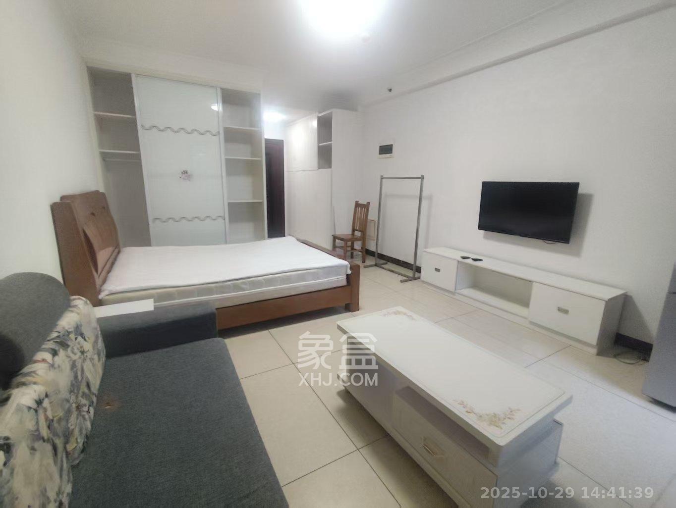 天鸿天府(天鸿中央大院)  1室1厅1卫    1500.0元/月 天鸿天府(天鸿中央大院)  1室1厅1卫    1500.0元/月室内图