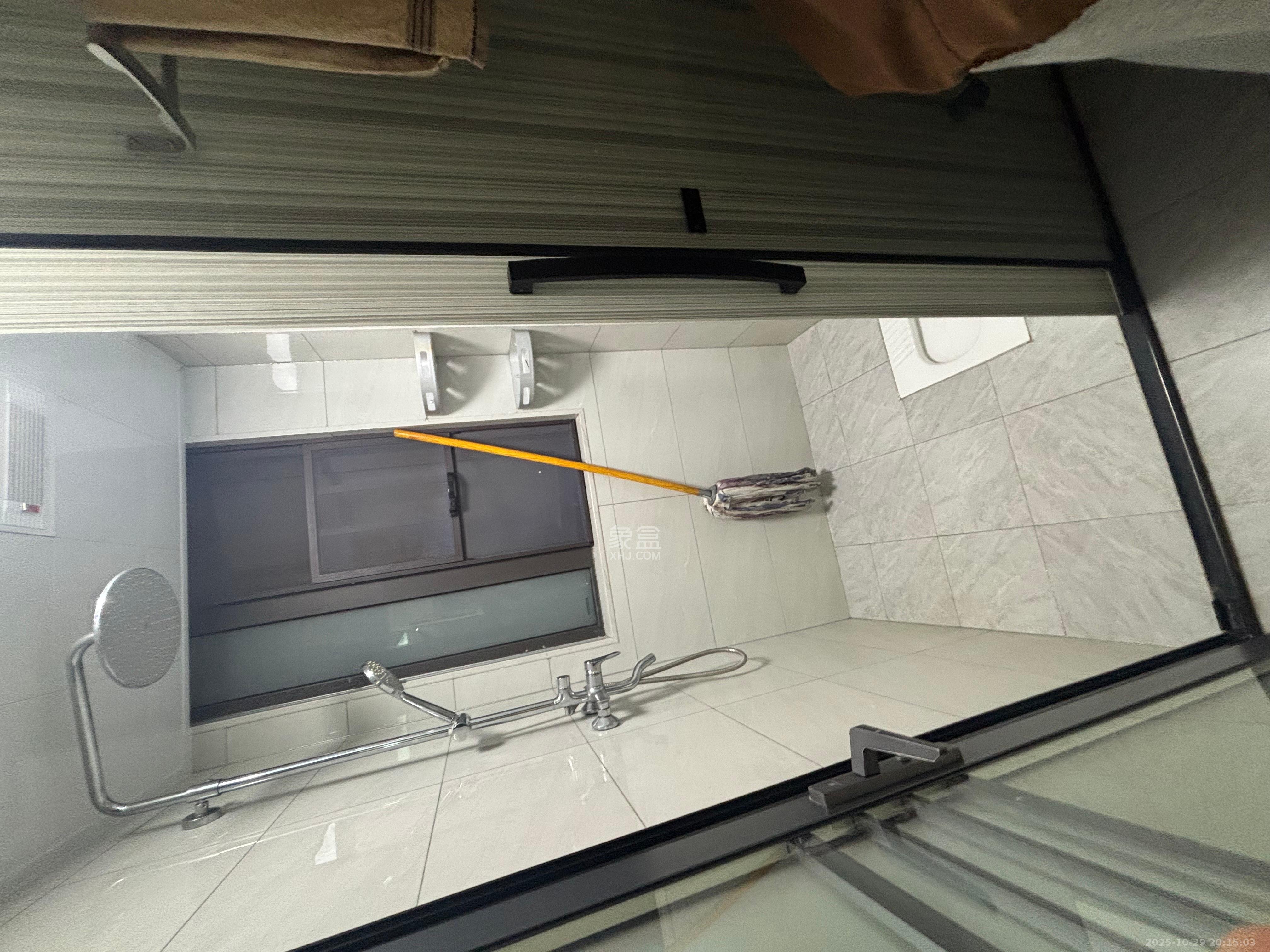 三重大厦（三重才园小区)  3室2厅2卫    3200.0元/月室内图