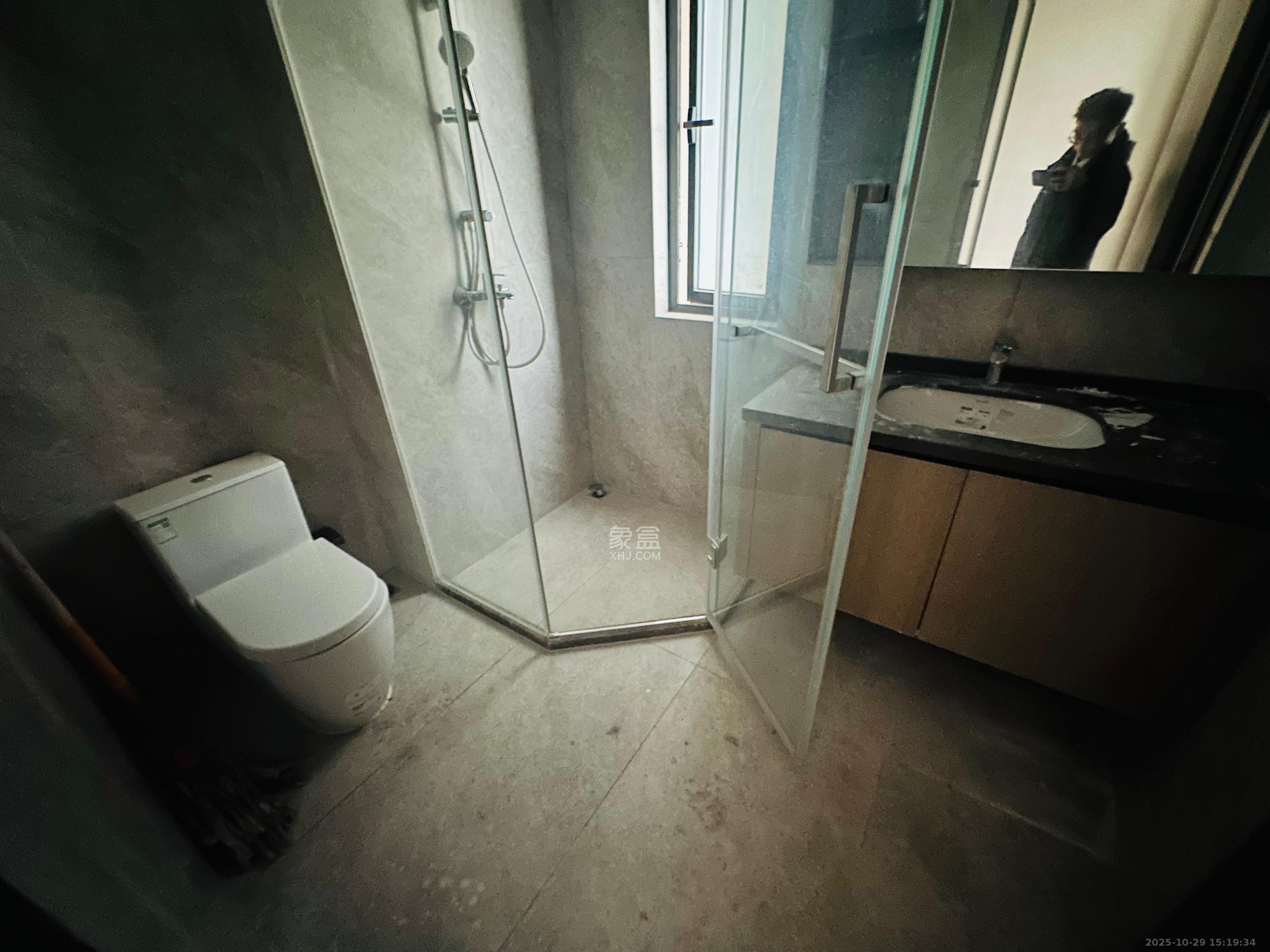 长沙悦府(华润万象城)  4室2厅3卫    13000.0元/月 长沙悦府(华润万象城)  4室2厅3卫    13000.0元/月室内图