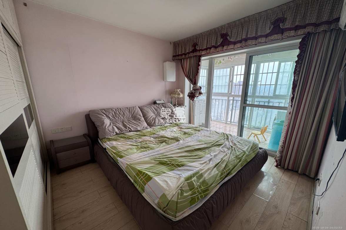 星典时代  3室2厅1卫    2000.0元/月 星典时代  3室2厅1卫    2000.0元/月室内图