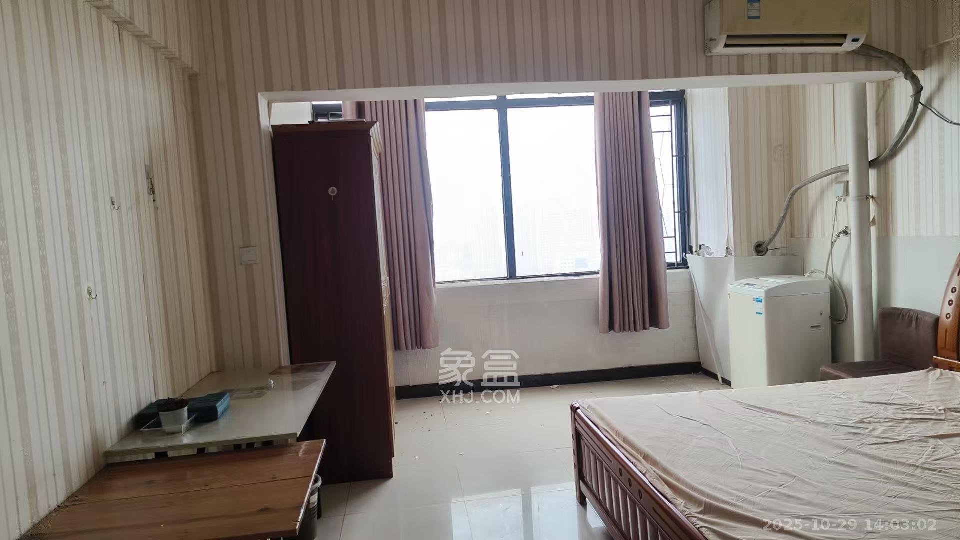 极目楚天  1室0厅1卫    1000.0元/月室内图