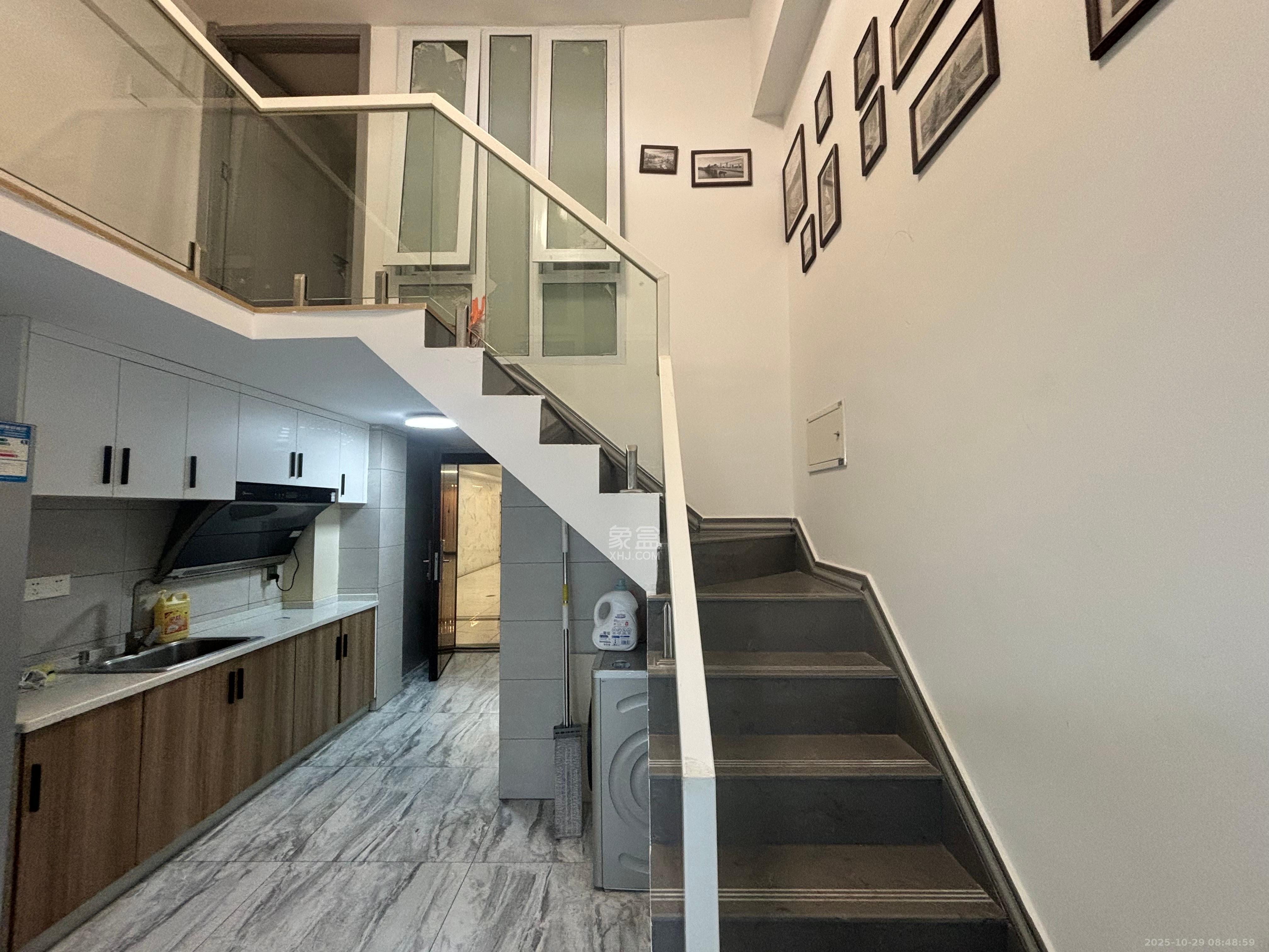 碧桂园印象 2室1厅1卫 2000.0元/月 碧桂园印象 2室1厅1卫 2000.0元/月室内图