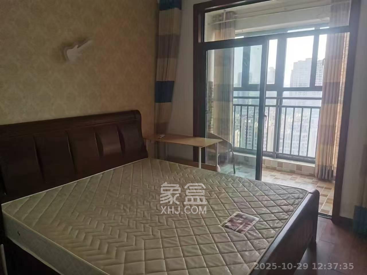 荣盛花语馨苑  1室2厅1卫    2600.0元/月室内图