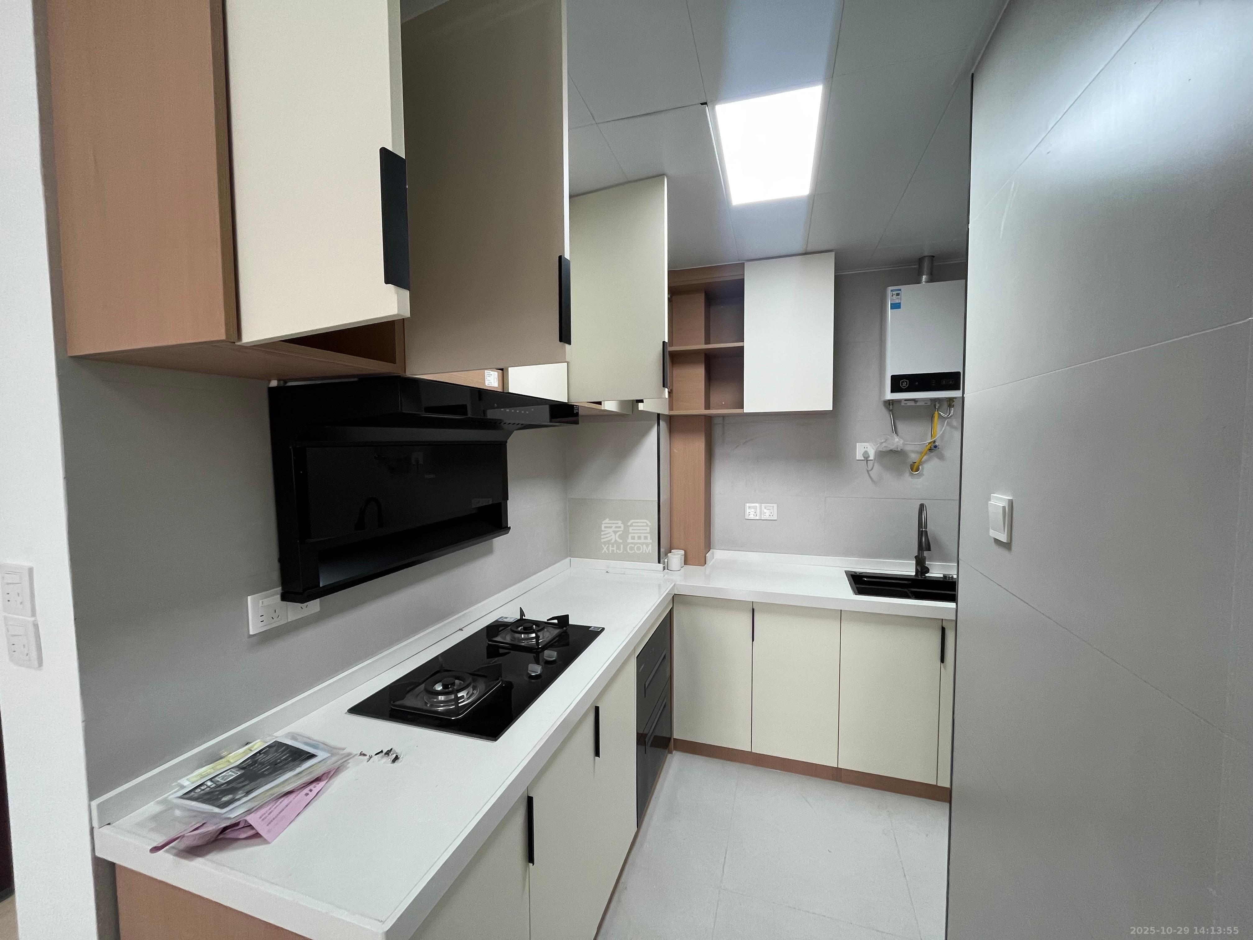 协信星澜汇 2室1厅1卫 3300.0元/月 协信星澜汇 2室1厅1卫 3300.0元/月室内图