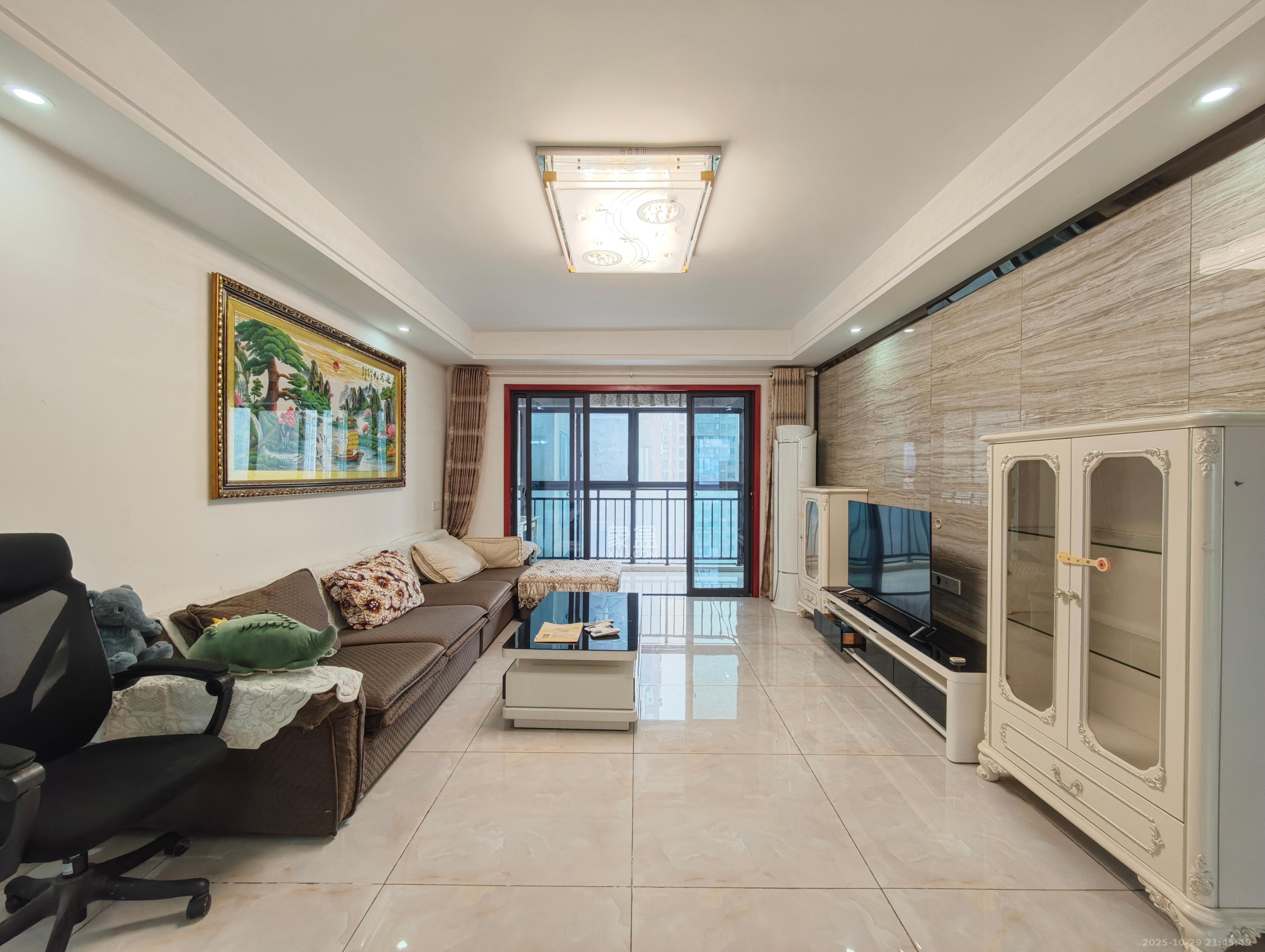 富春山  4室2厅2卫    110.0万 富春山  4室2厅2卫    110.0万