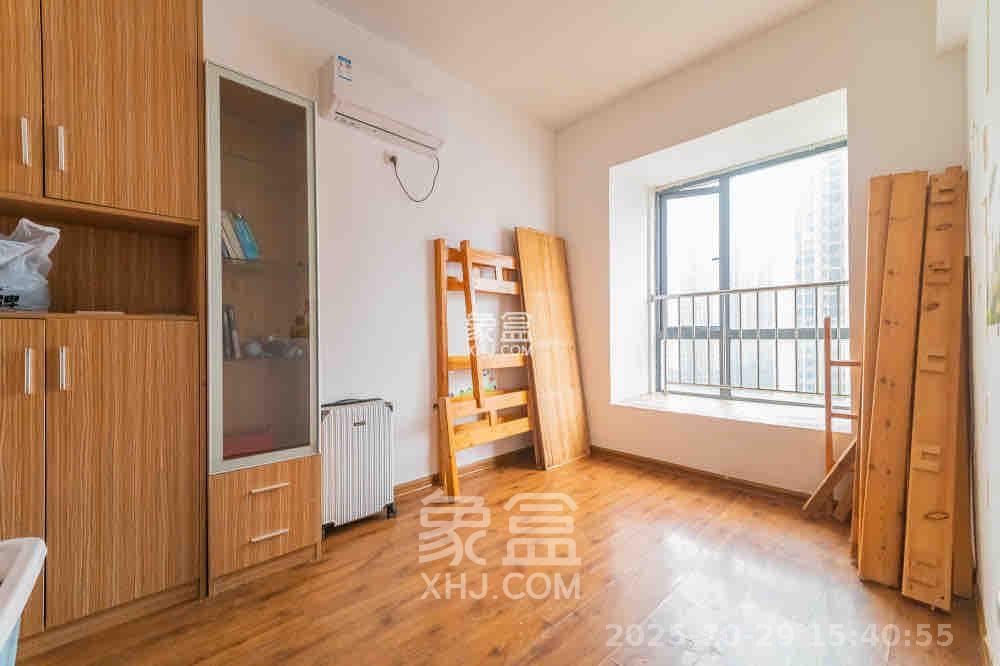 恒基凯旋门一二期 3室2厅1卫 1300.0元/月 恒基凯旋门一二期 3室2厅1卫 1300.0元/月室内图