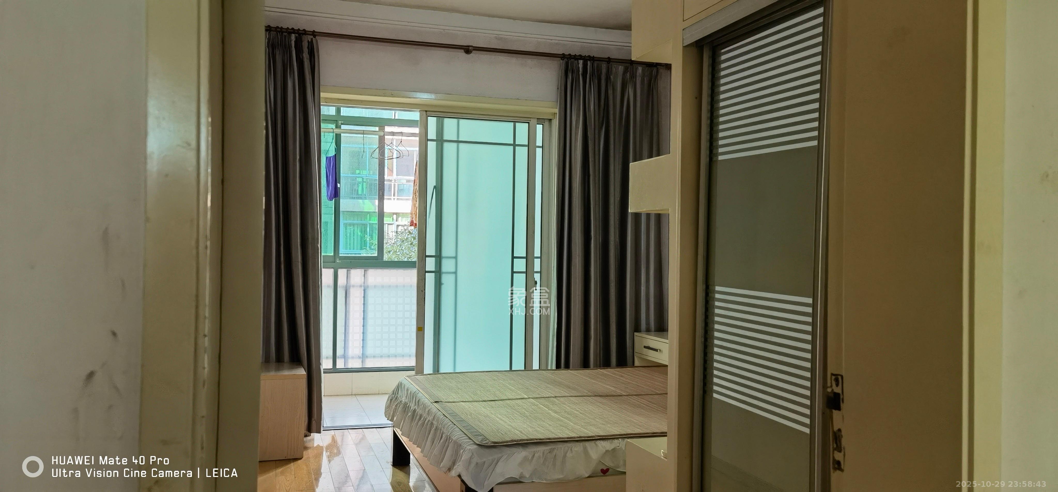 颐美园  2室2厅1卫    2300.0元/月 颐美园  2室2厅1卫    2300.0元/月