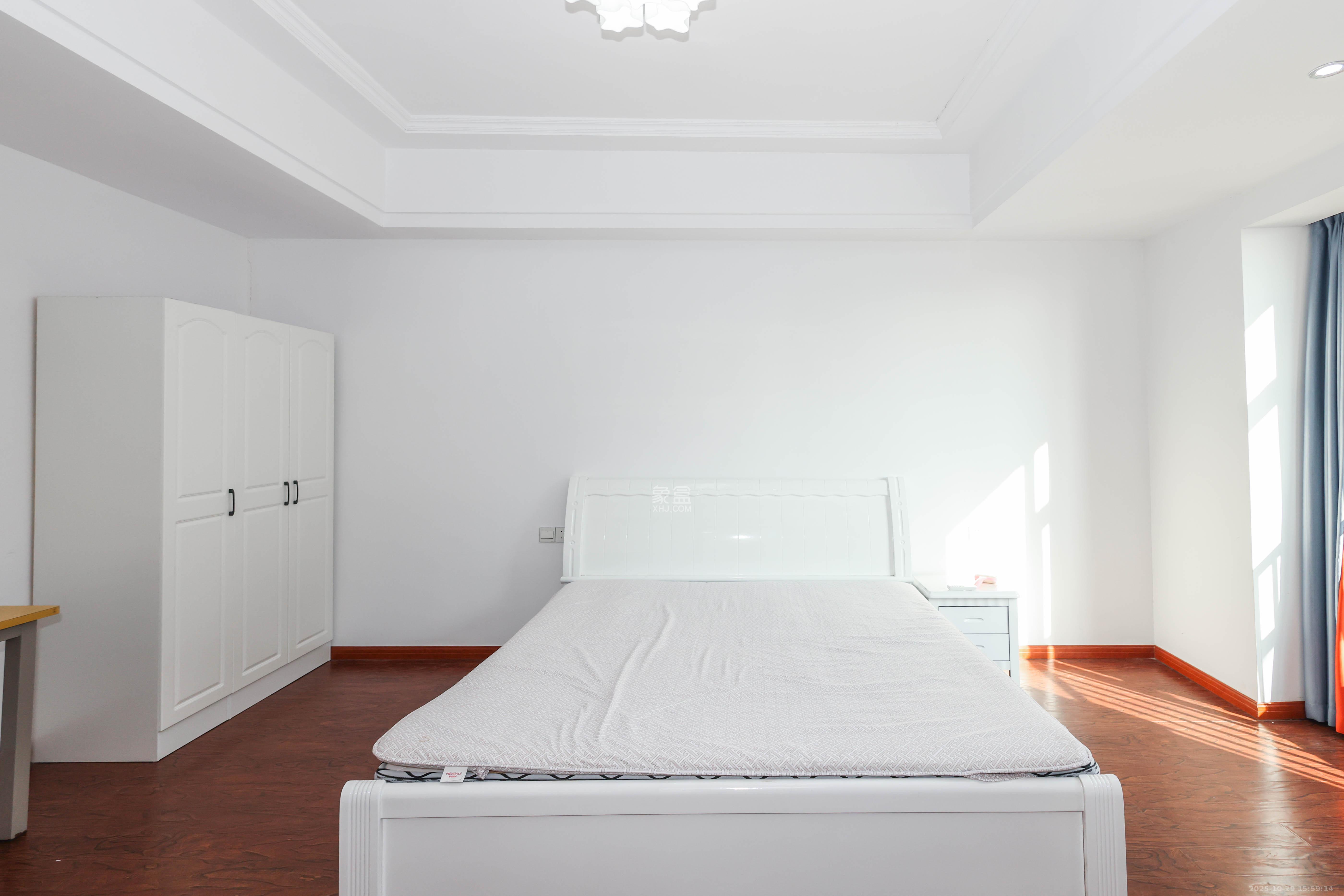 天元涉外景园B区  2室1厅1卫    78.7万卧室