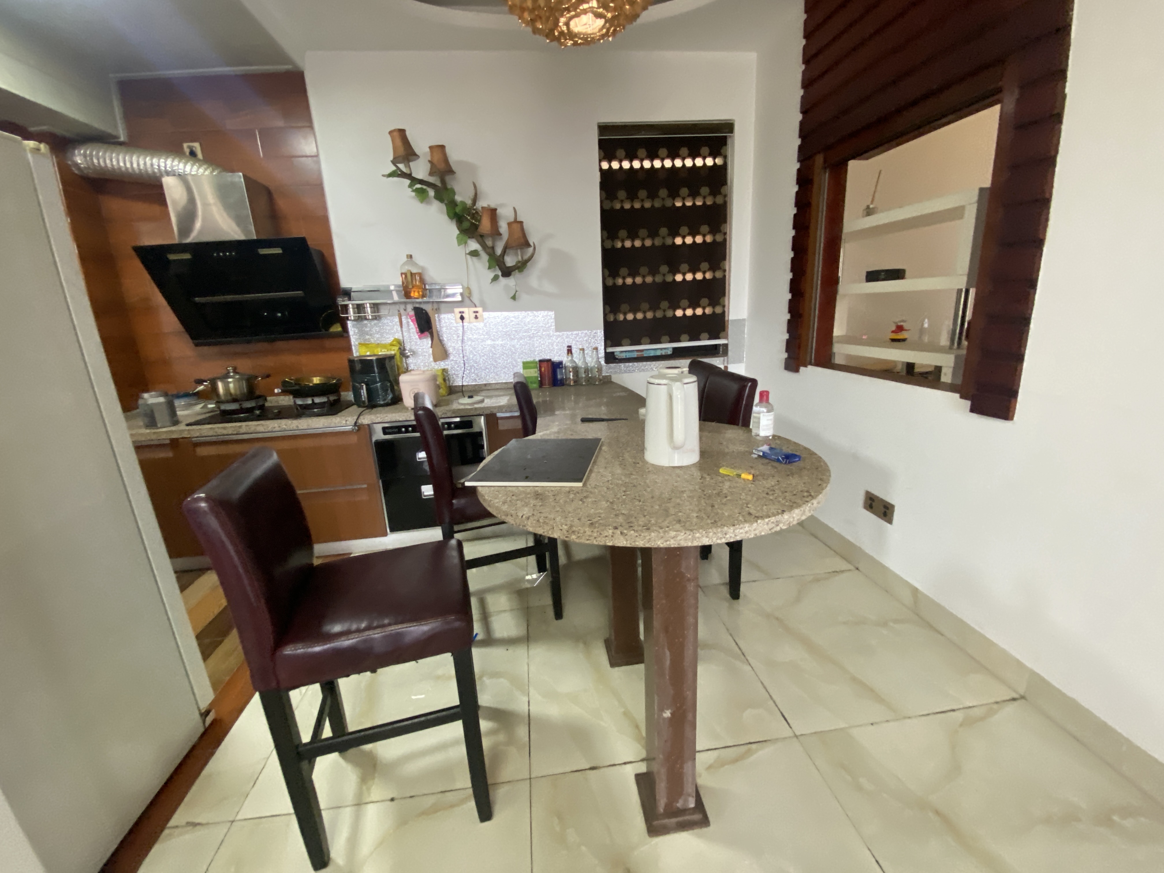 滨江帝景一期  2室1厅1卫    2100.0元/月室内图