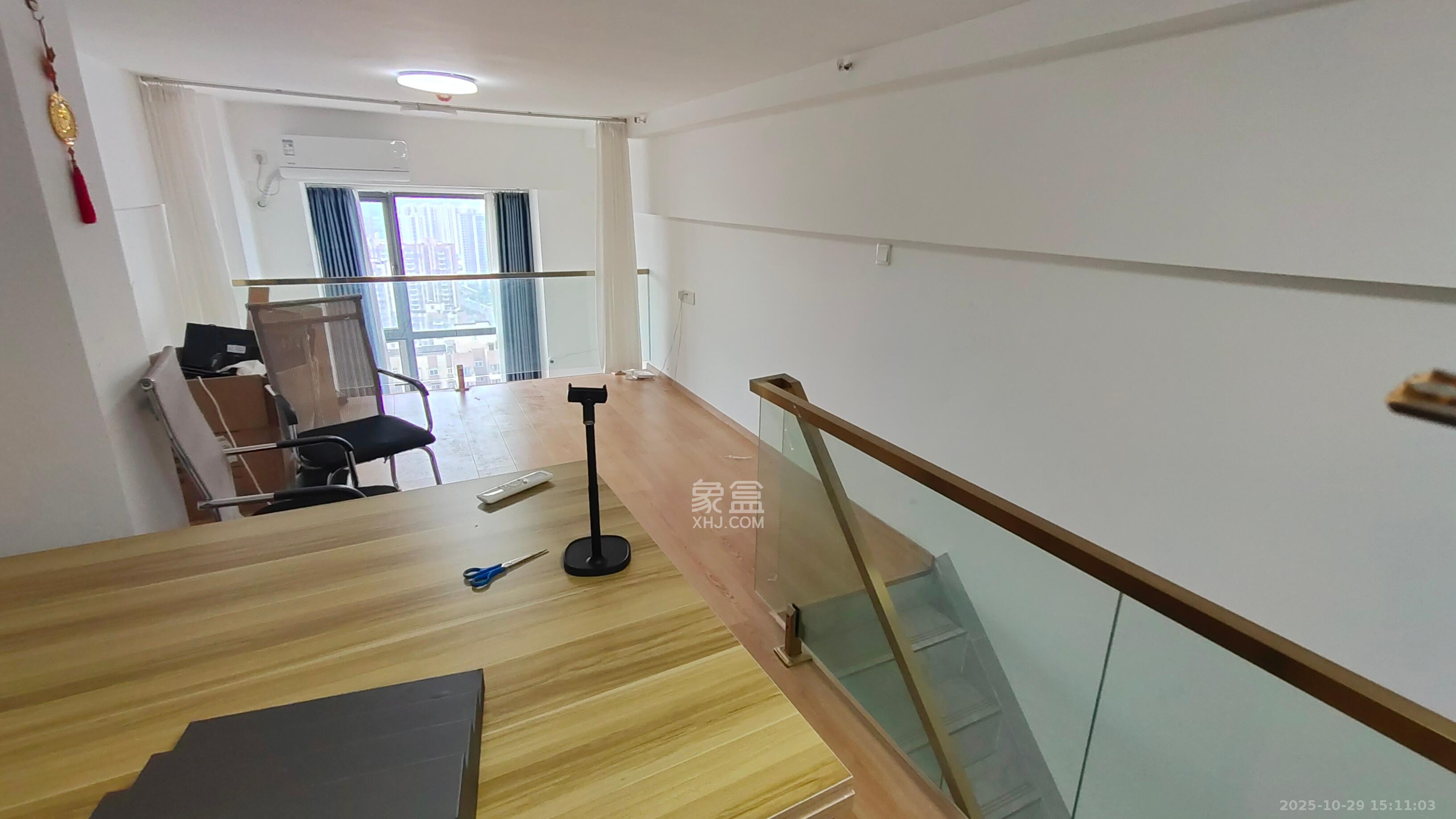 佳兆业云顶都汇  1室1厅1卫    1600.0元/月室内图