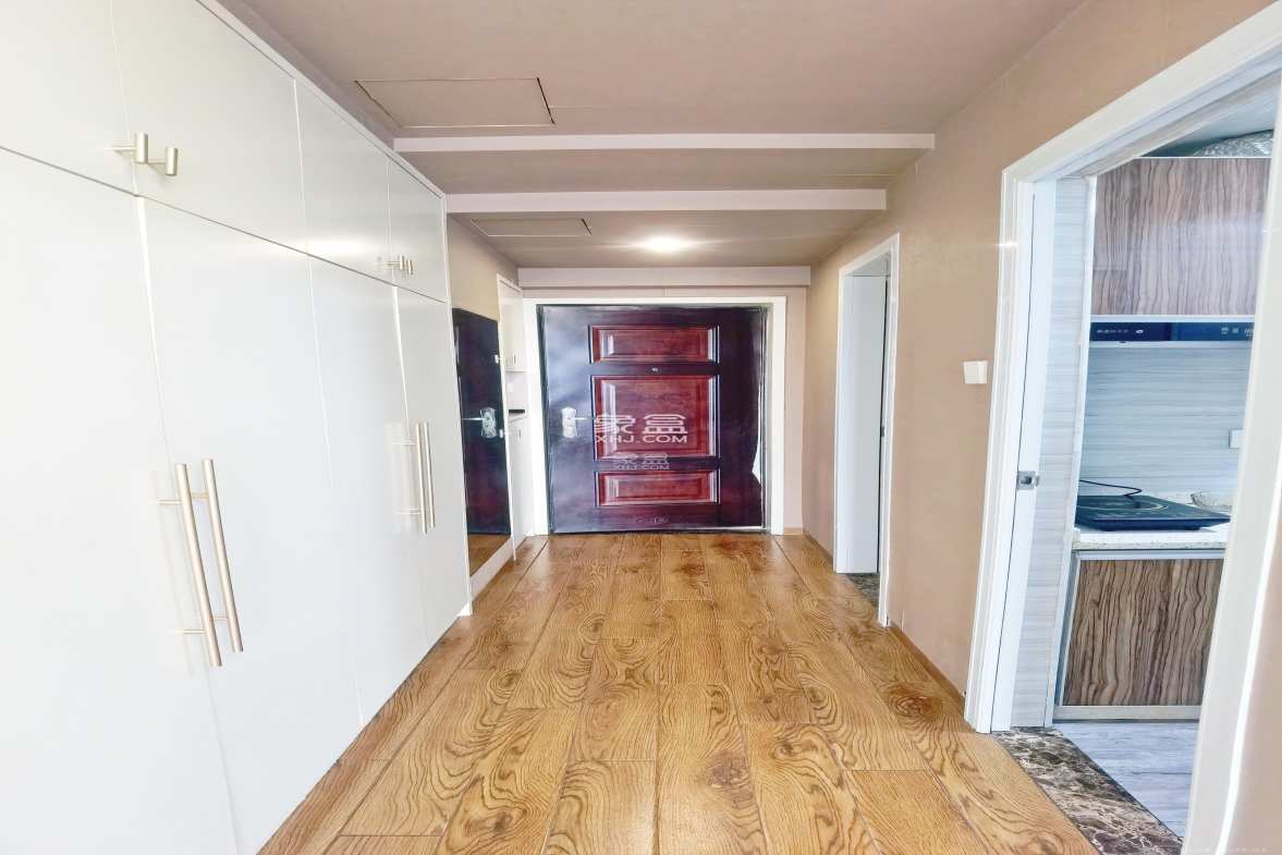 中交里城 1室1厅1卫 1950.0元/月 中交里城 1室1厅1卫 1950.0元/月室内图