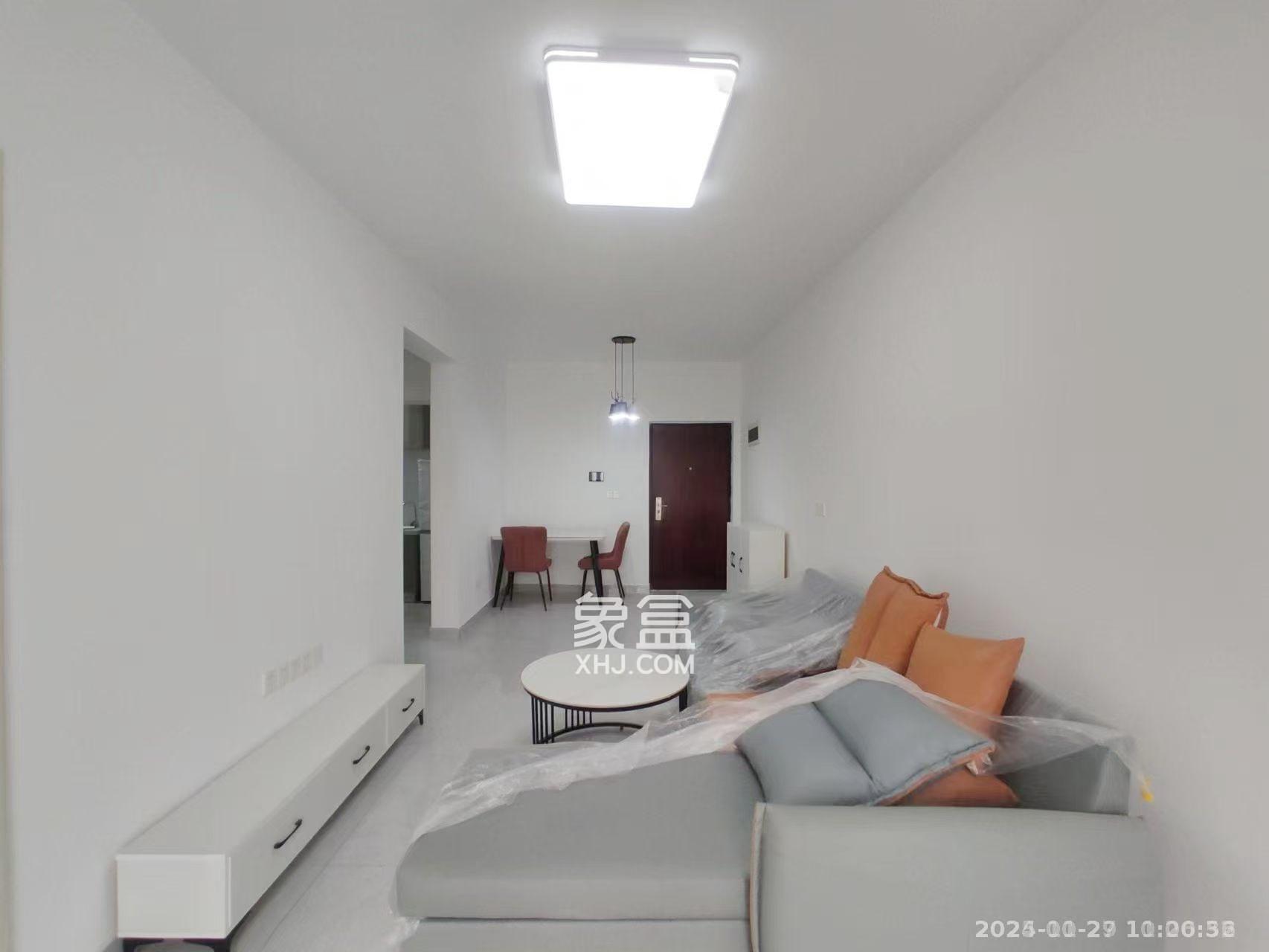 蔷薇国际 2室2厅1卫 1800.0元/月 蔷薇国际 2室2厅1卫 1800.0元/月室内图