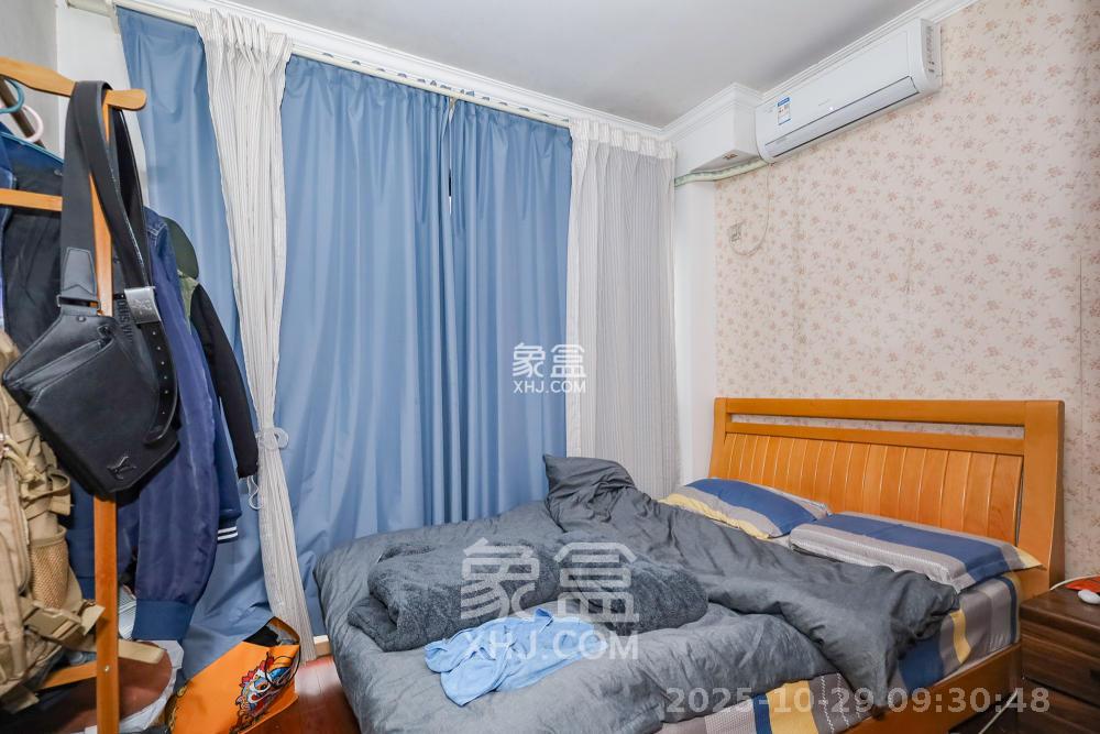 钰龙天下二期（钰龙佳园）  3室2厅2卫    3000.0元/月