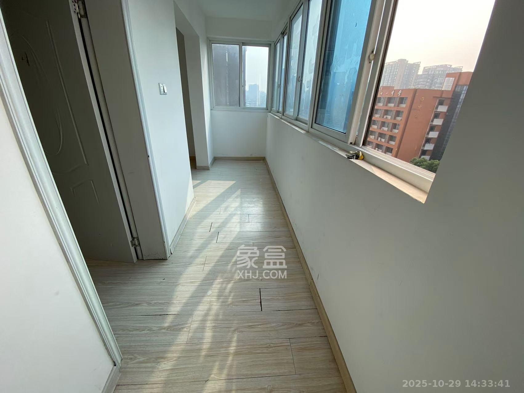 益佳苑  3室2厅1卫    2600.0元/月 益佳苑  3室2厅1卫    2600.0元/月室内图