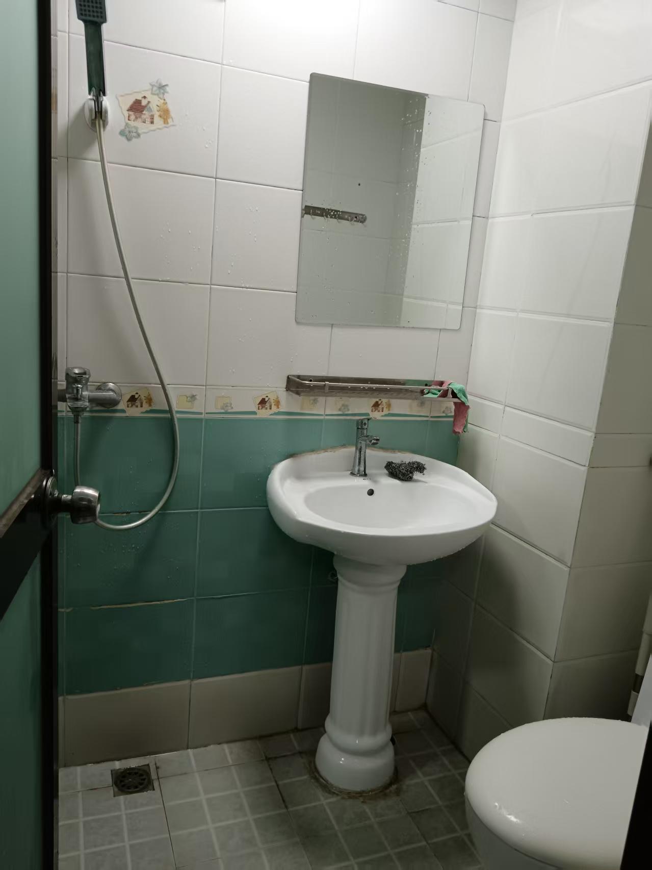 蔚兰天成  1室1厅1卫    1300.0元/月室内图