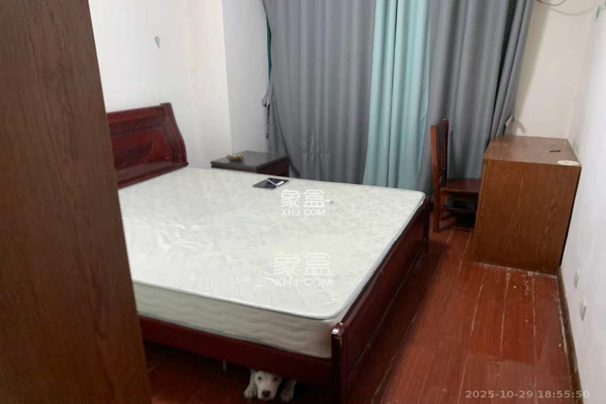 华天LOHO小镇 2室2厅1卫 1200.0元/月 华天LOHO小镇 2室2厅1卫 1200.0元/月室内图