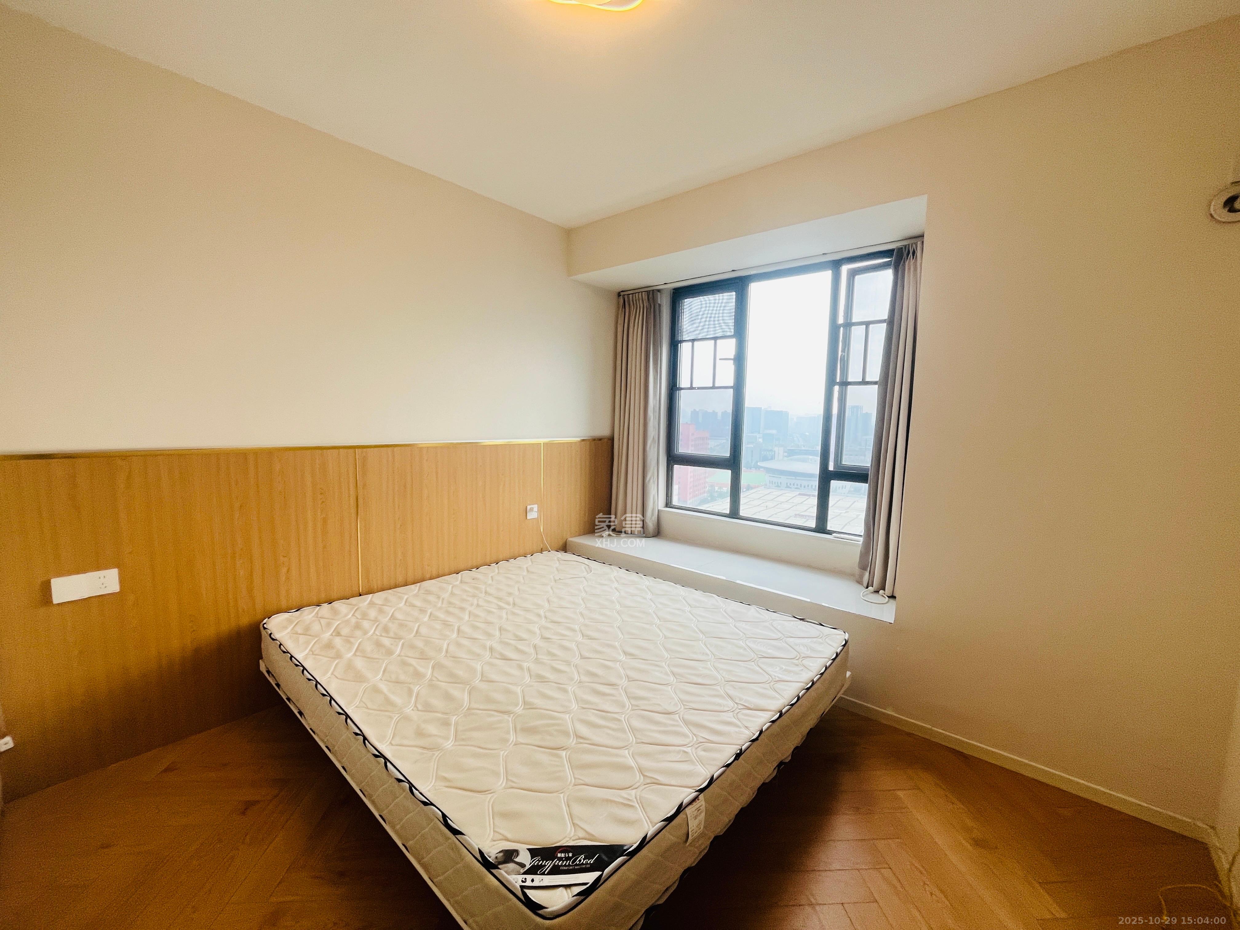 长房云尚公馆  3室2厅2卫    3000.0元/月 长房云尚公馆  3室2厅2卫    3000.0元/月室内图