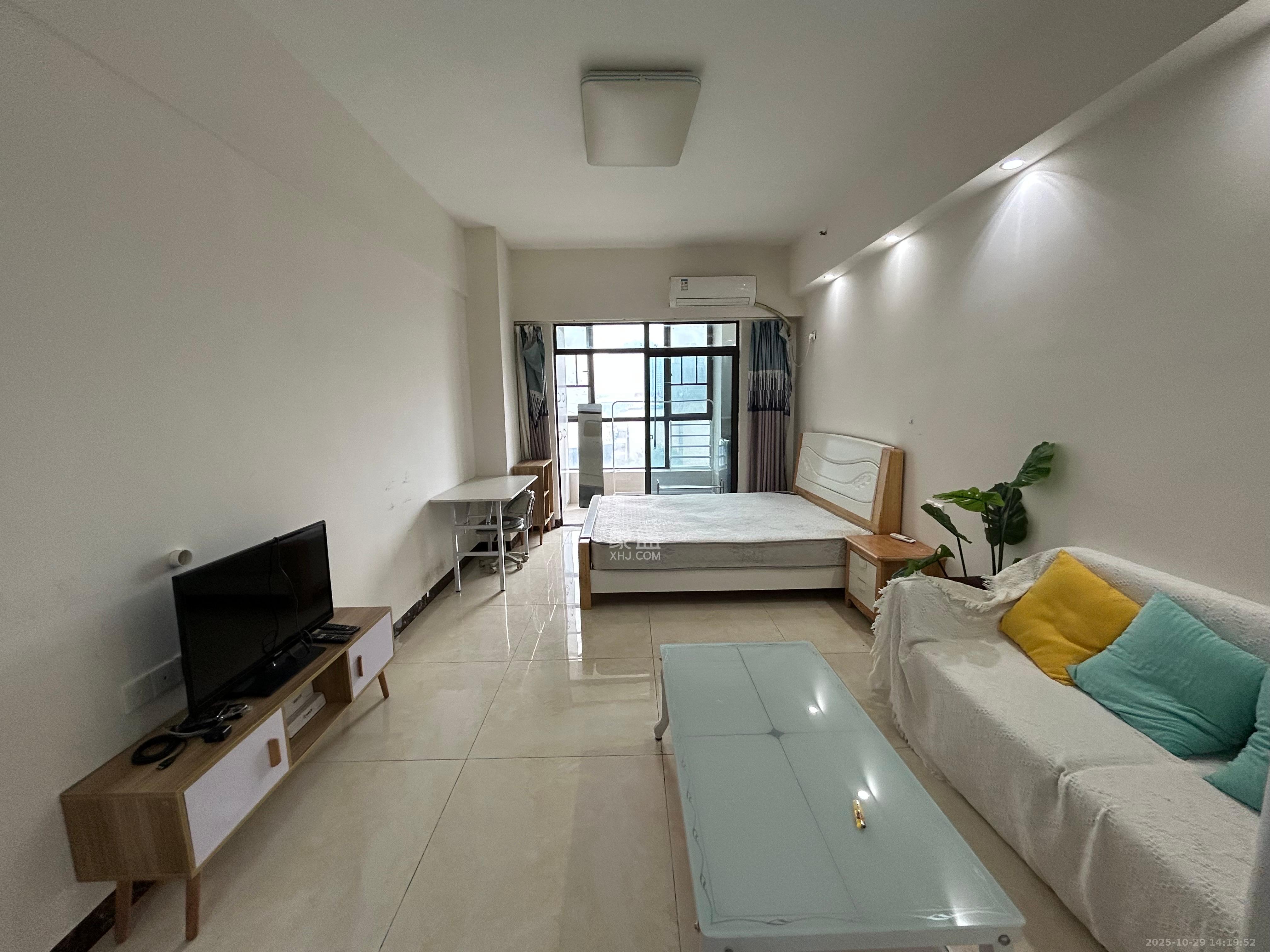 梅溪国际公寓(步步高新天地) 1室1厅1卫 1450.0元/月 梅溪国际公寓(步步高新天地) 1室1厅1卫 1450.0元/月室内图