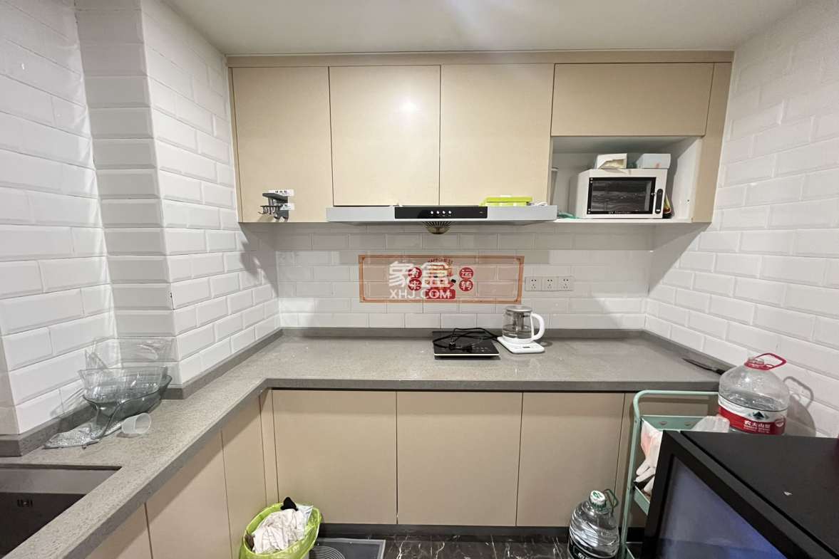 海航豪庭南苑  1室1厅1卫    2800.0元/月 海航豪庭南苑  1室1厅1卫    2800.0元/月室内图