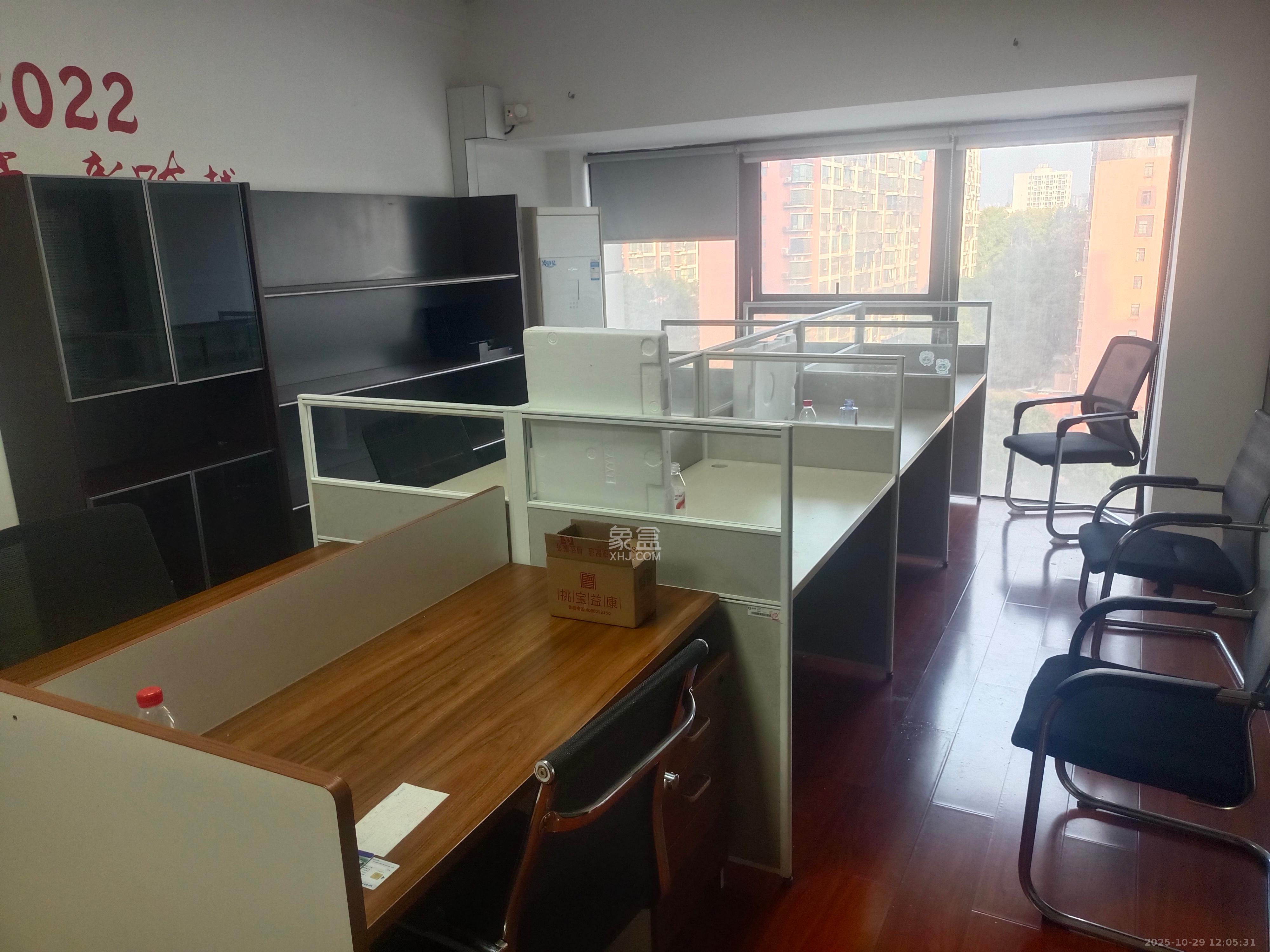 达美D6区   43.51㎡      4500.0元/月室内图