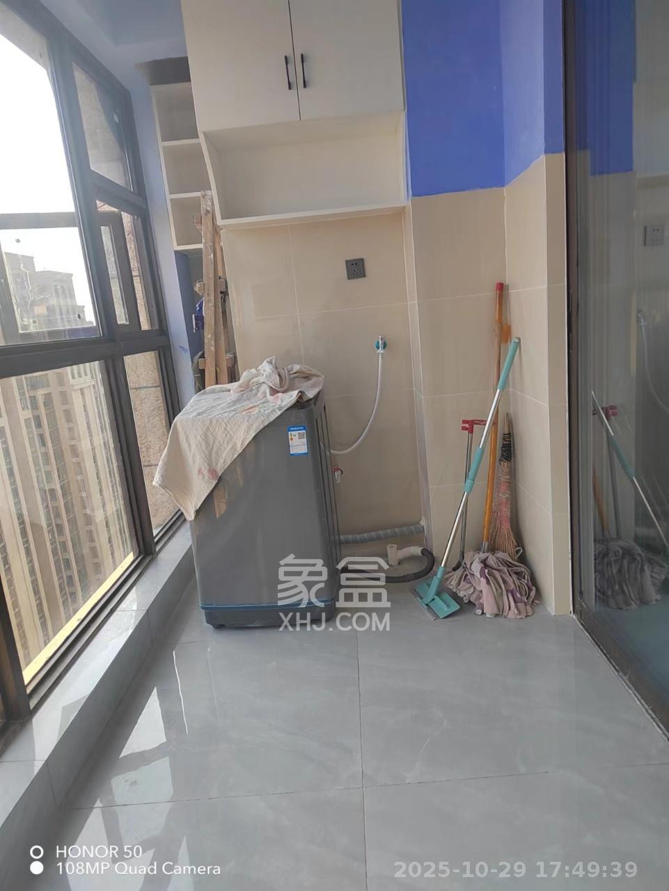 明昇壹城(明昇时代广场)二期  3室2厅2卫    3200.0元/月 明昇壹城(明昇时代广场)二期  3室2厅2卫    3200.0元/月室内图