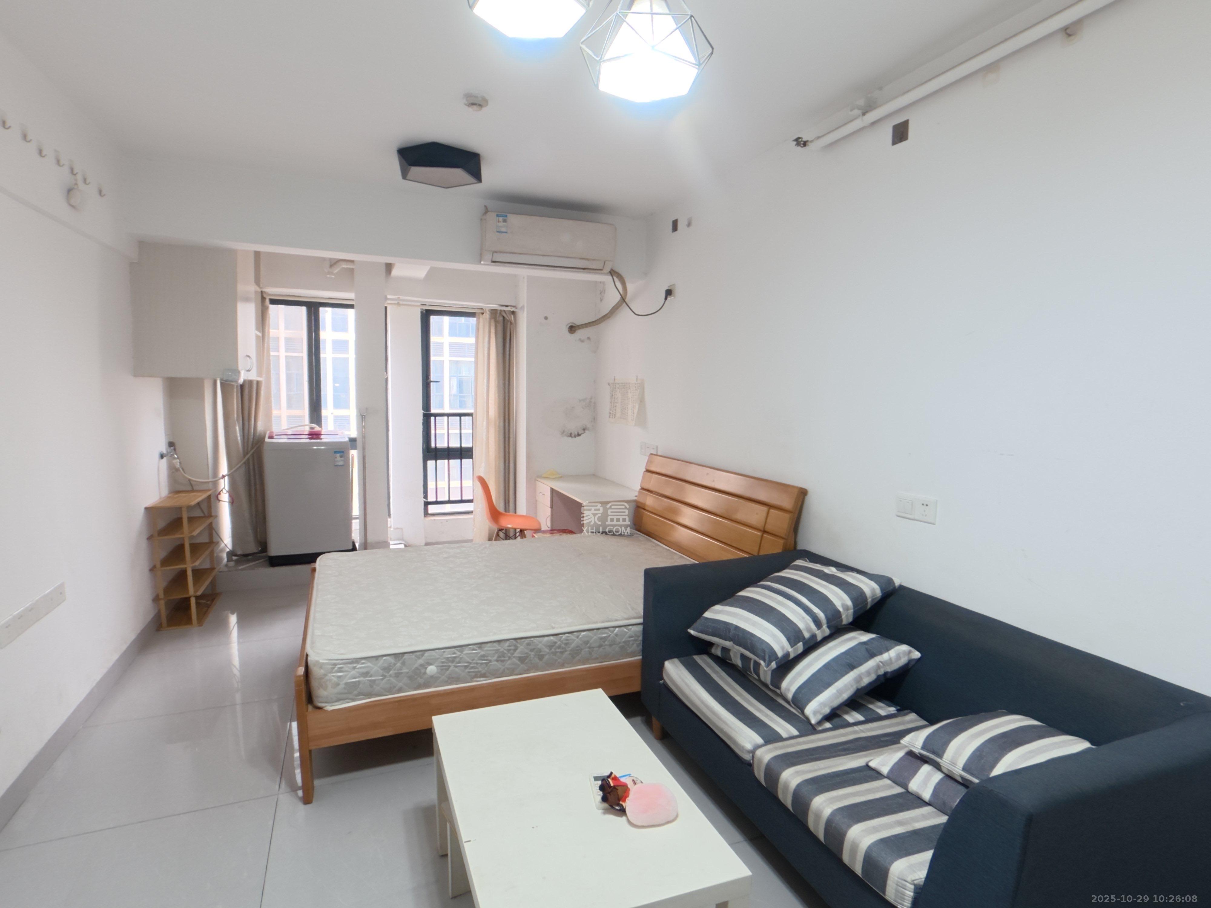 中建芙蓉嘉苑  1室1厅1卫    1200.0元/月室内图