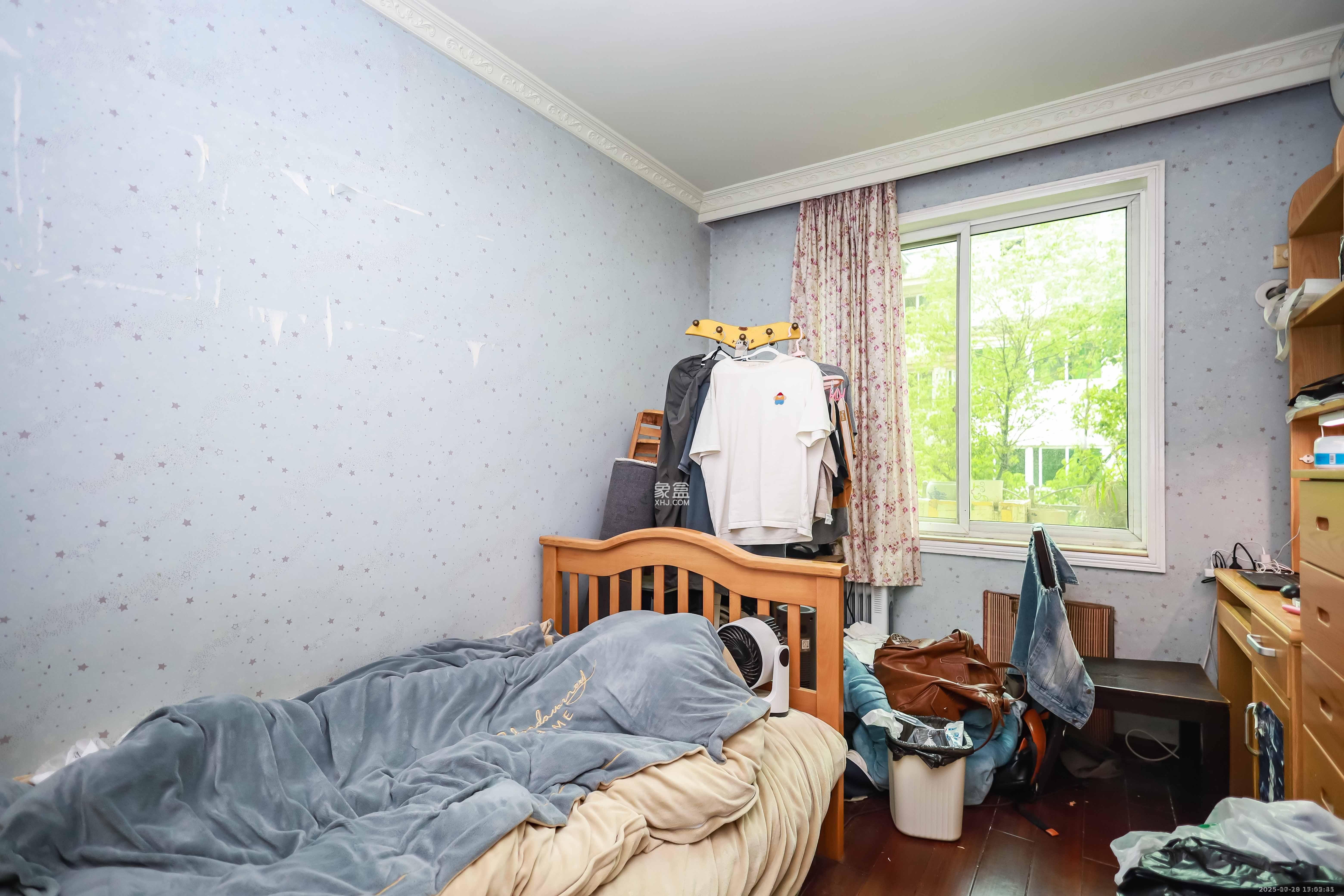 咸嘉新村嘉旺苑  3室2厅2卫    2500.0元/月 咸嘉新村嘉旺苑  3室2厅2卫    2500.0元/月室内图