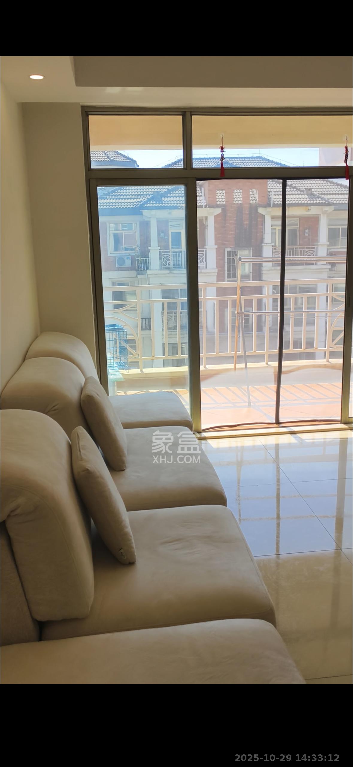 碧桂园威尼斯城  2室2厅1卫    1500.0元/月 碧桂园威尼斯城  2室2厅1卫    1500.0元/月室内图