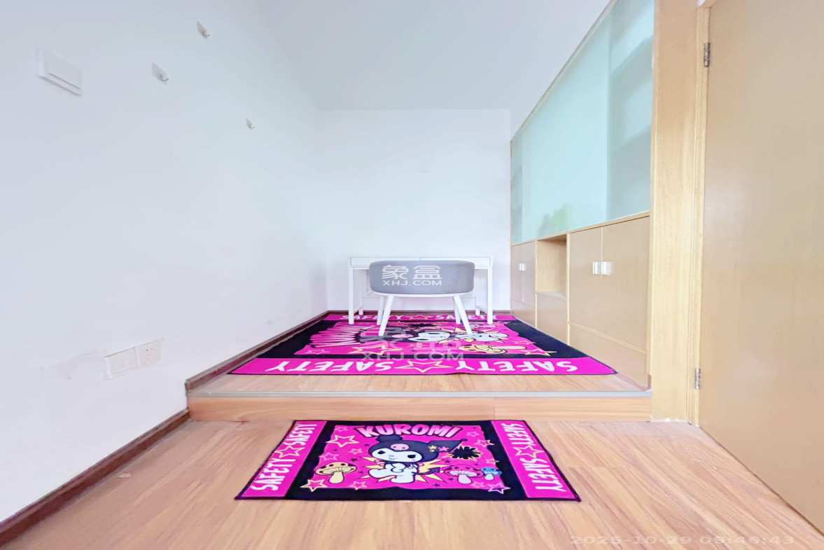 金领家族 1室1厅1卫 1600.0元/月 金领家族 1室1厅1卫 1600.0元/月室内图