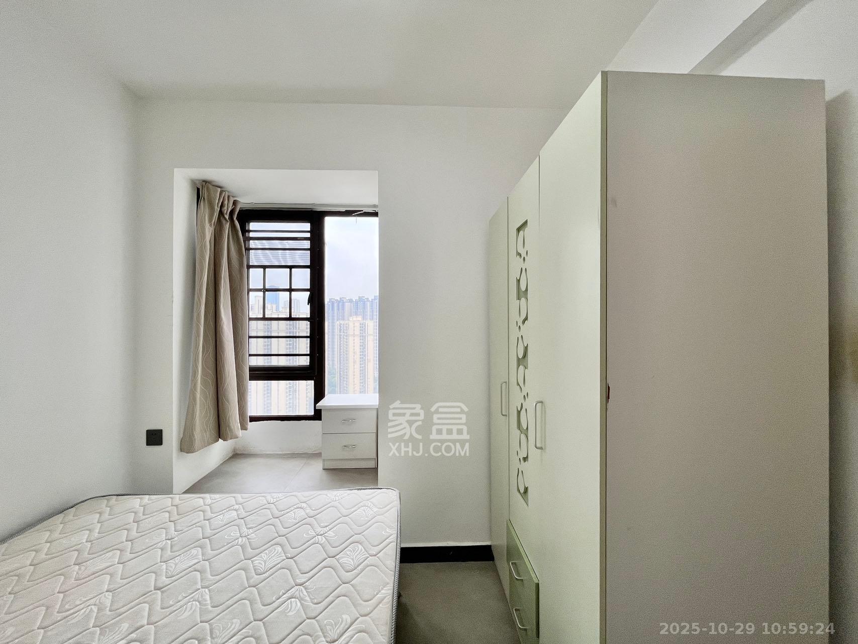 中国铁建梅溪青秀三期  3室2厅2卫    2800.0元/月 中国铁建梅溪青秀三期  3室2厅2卫    2800.0元/月室内图