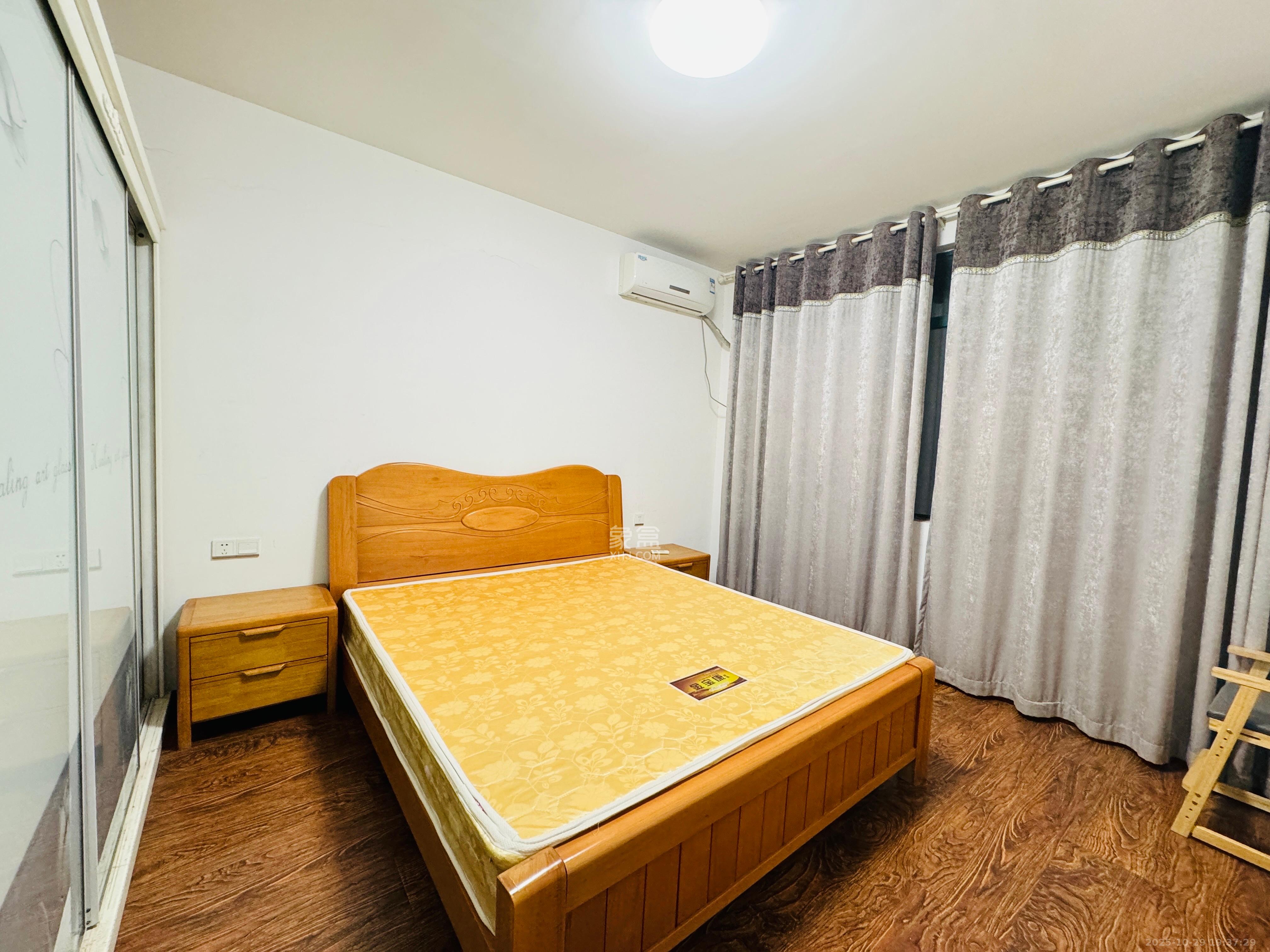 湖韵佳苑  3室2厅2卫    3800.0元/月 湖韵佳苑  3室2厅2卫    3800.0元/月室内图