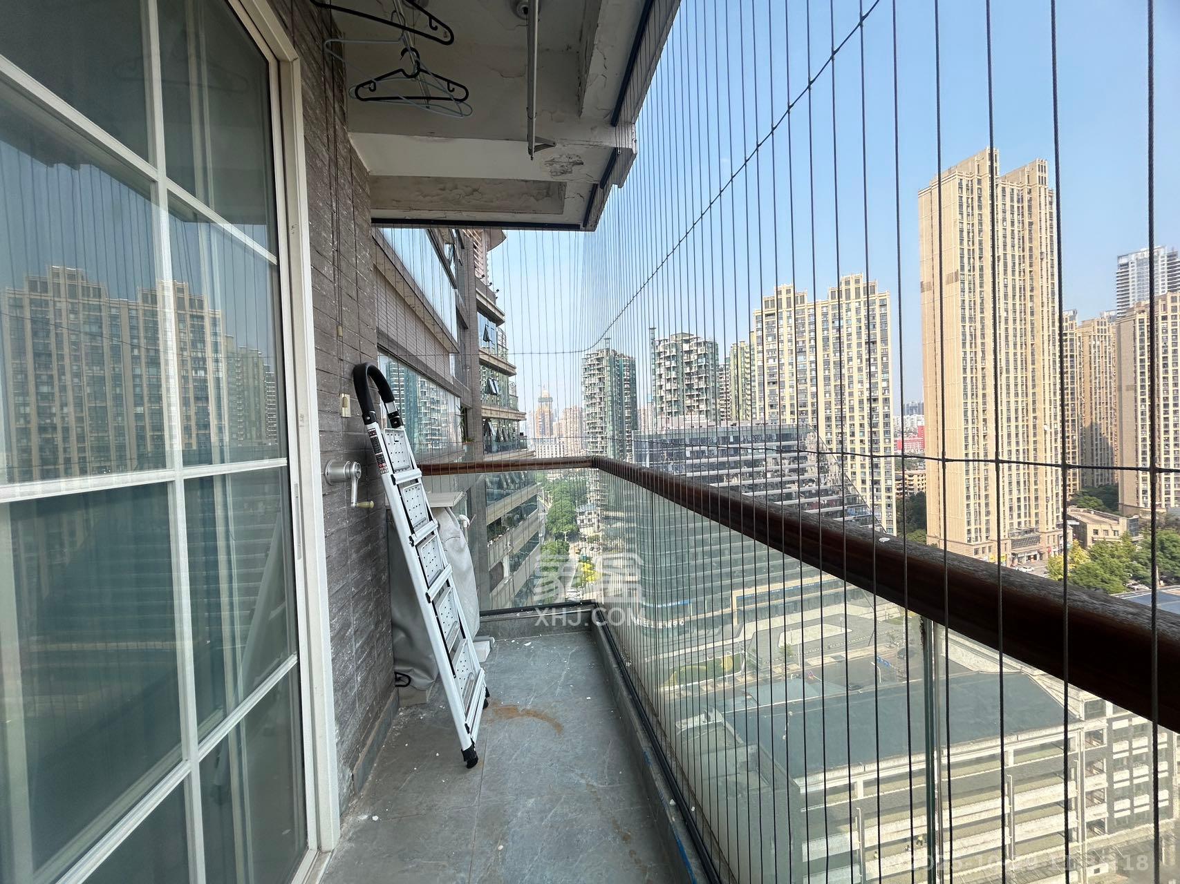 大地金墅  1室1厅1卫    2300.0元/月室内图