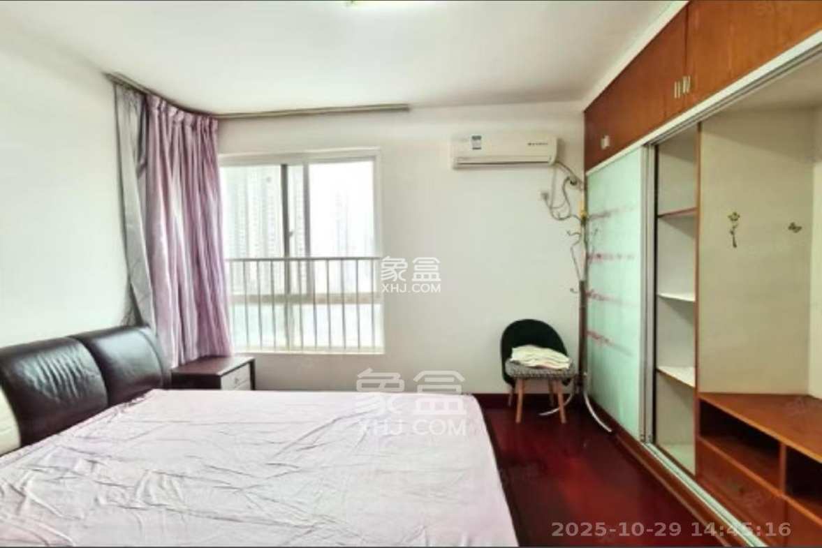 山语城一期  2室2厅1卫    1600.0元/月 山语城一期  2室2厅1卫    1600.0元/月室内图