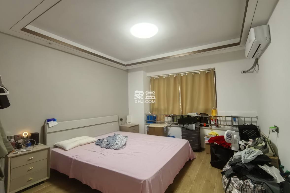 海航豪庭南苑  3室2厅2卫    4200.0元/月 海航豪庭南苑  3室2厅2卫    4200.0元/月室内图