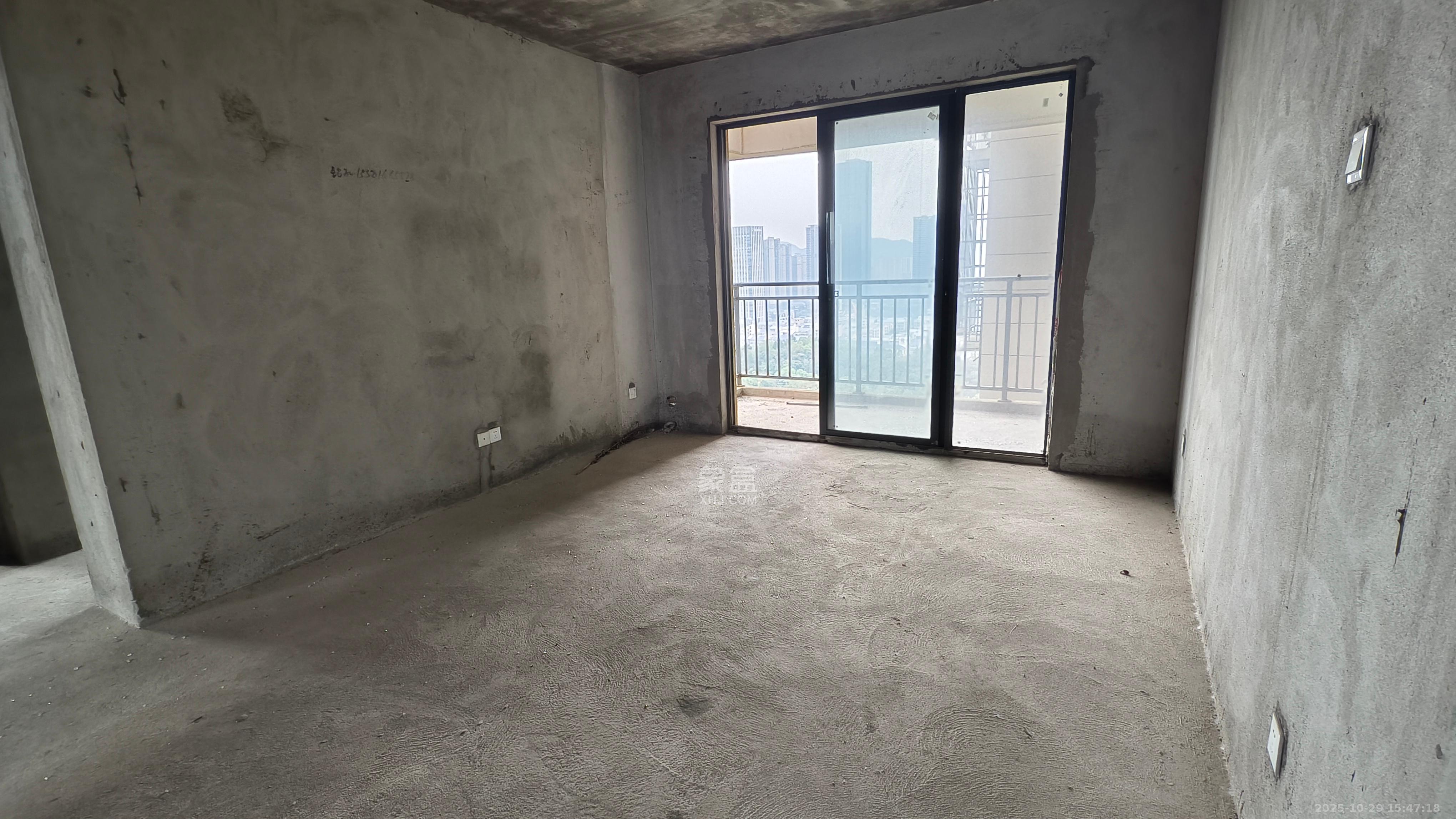 骑龙大街(骑龙苑)  3室2厅1卫    1200.0元/月 骑龙大街(骑龙苑)  3室2厅1卫    1200.0元/月