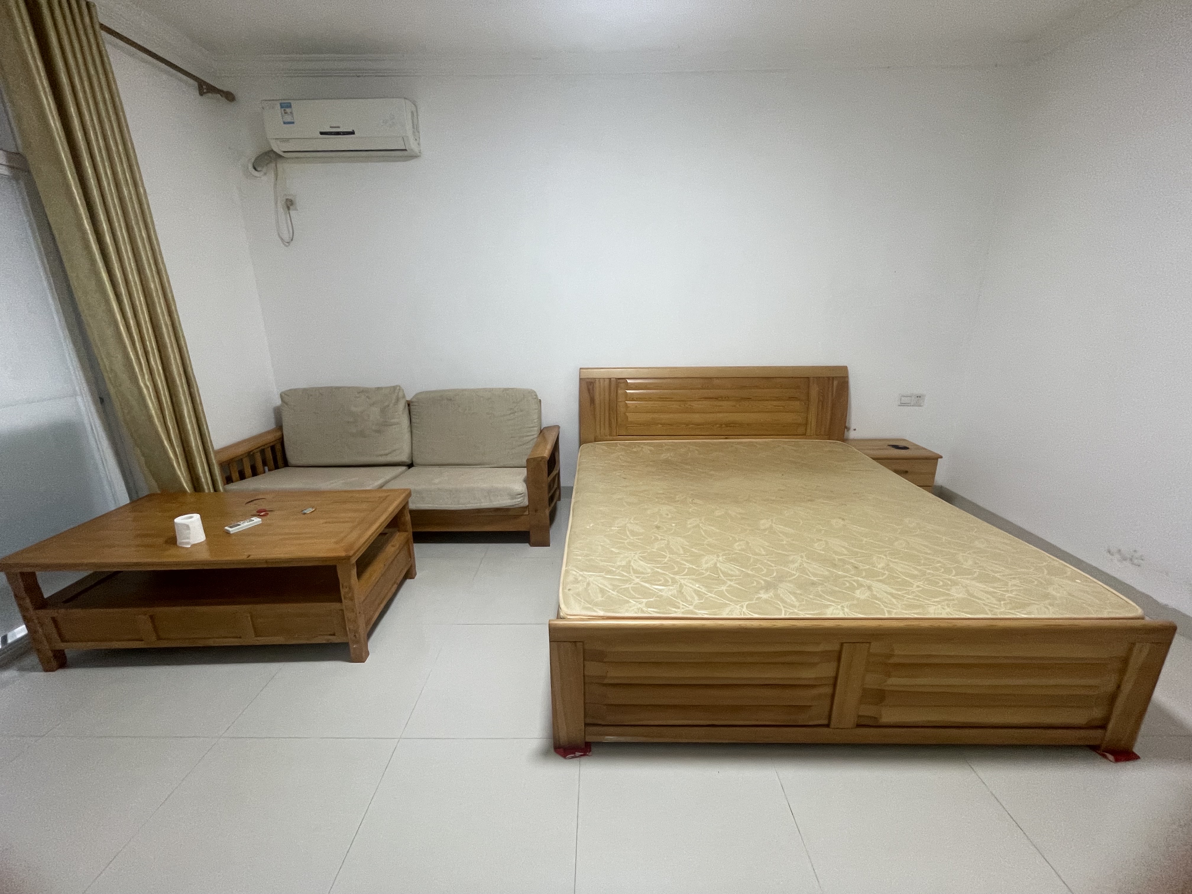 宝泰温泉花园  1室0厅0卫    1500.0元/月室内图