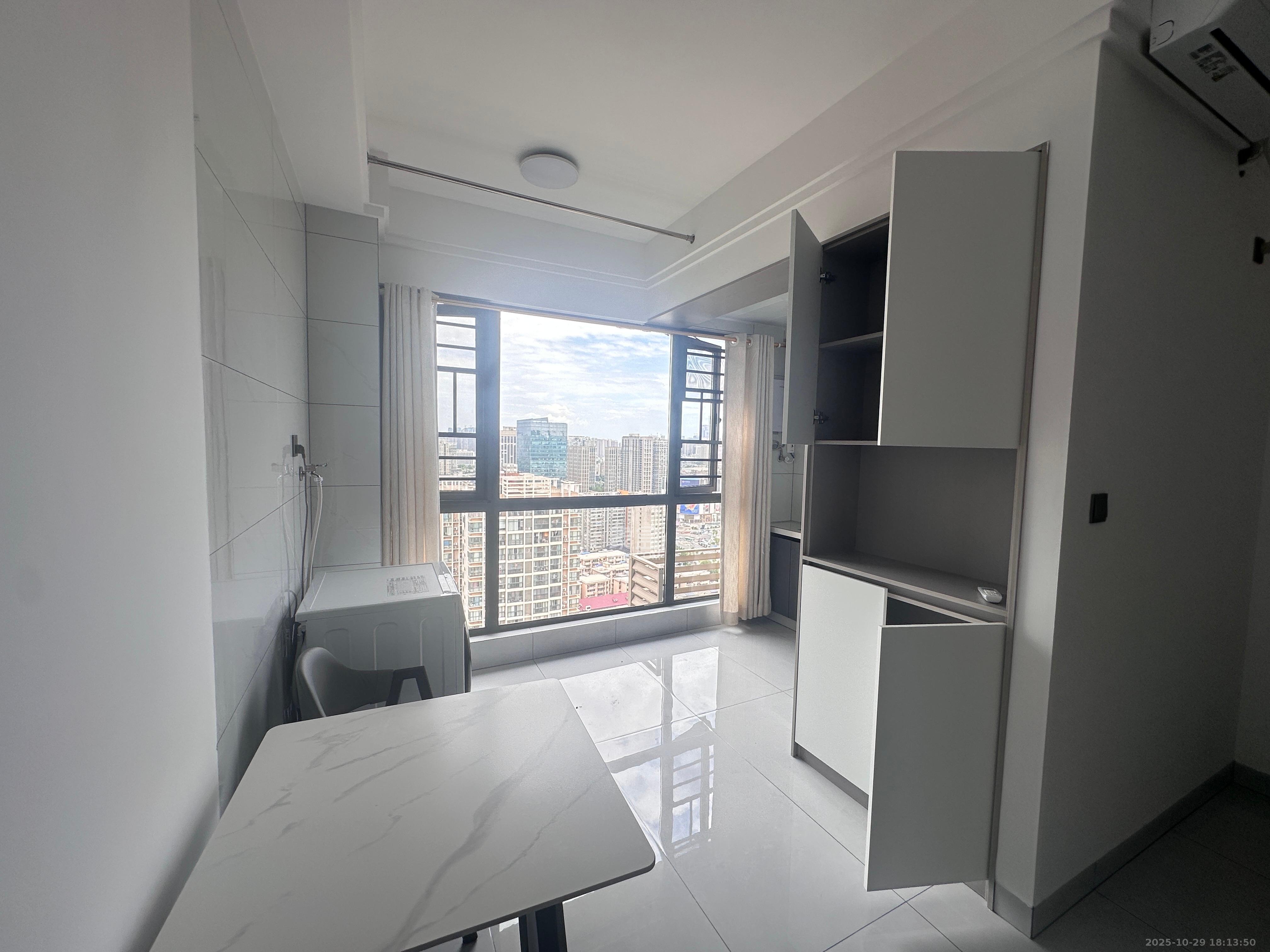 嘉裕大厦  1室0厅0卫    1800.0元/月室内图