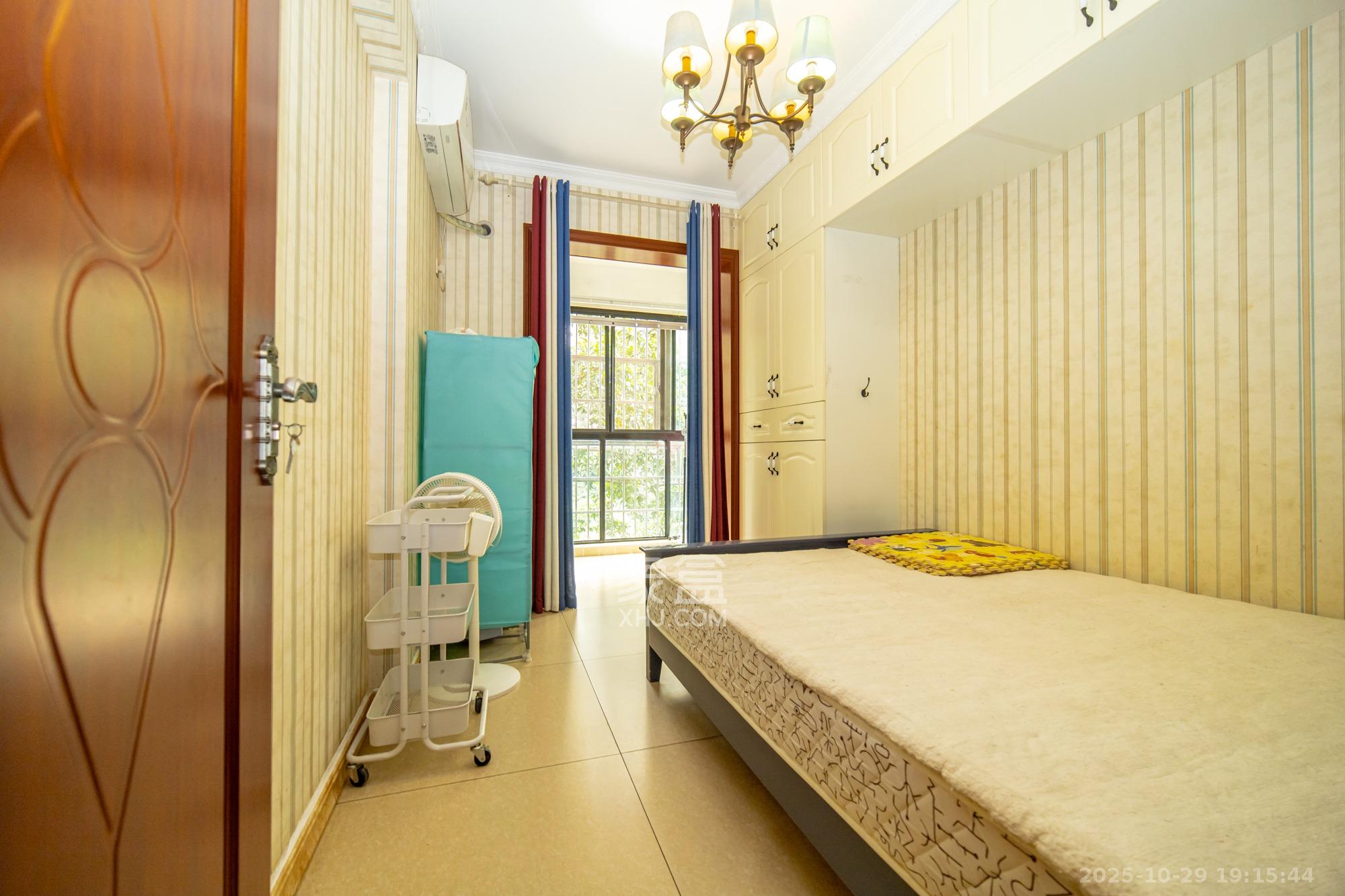 长大卧琥  3室2厅2卫    93.0万 长大卧琥  3室2厅2卫    93.0万卧室