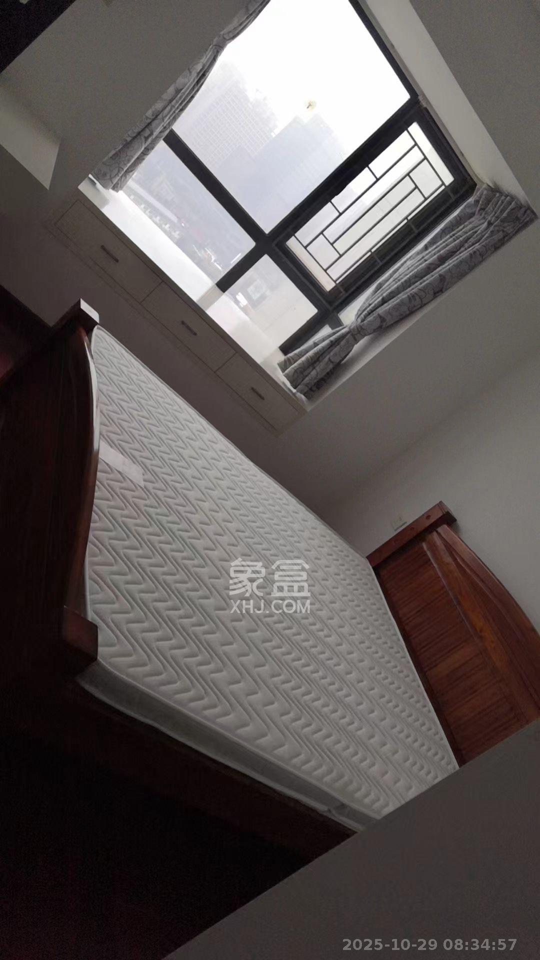 天元涉外桃园  2室2厅1卫    2200.0元/月室内图