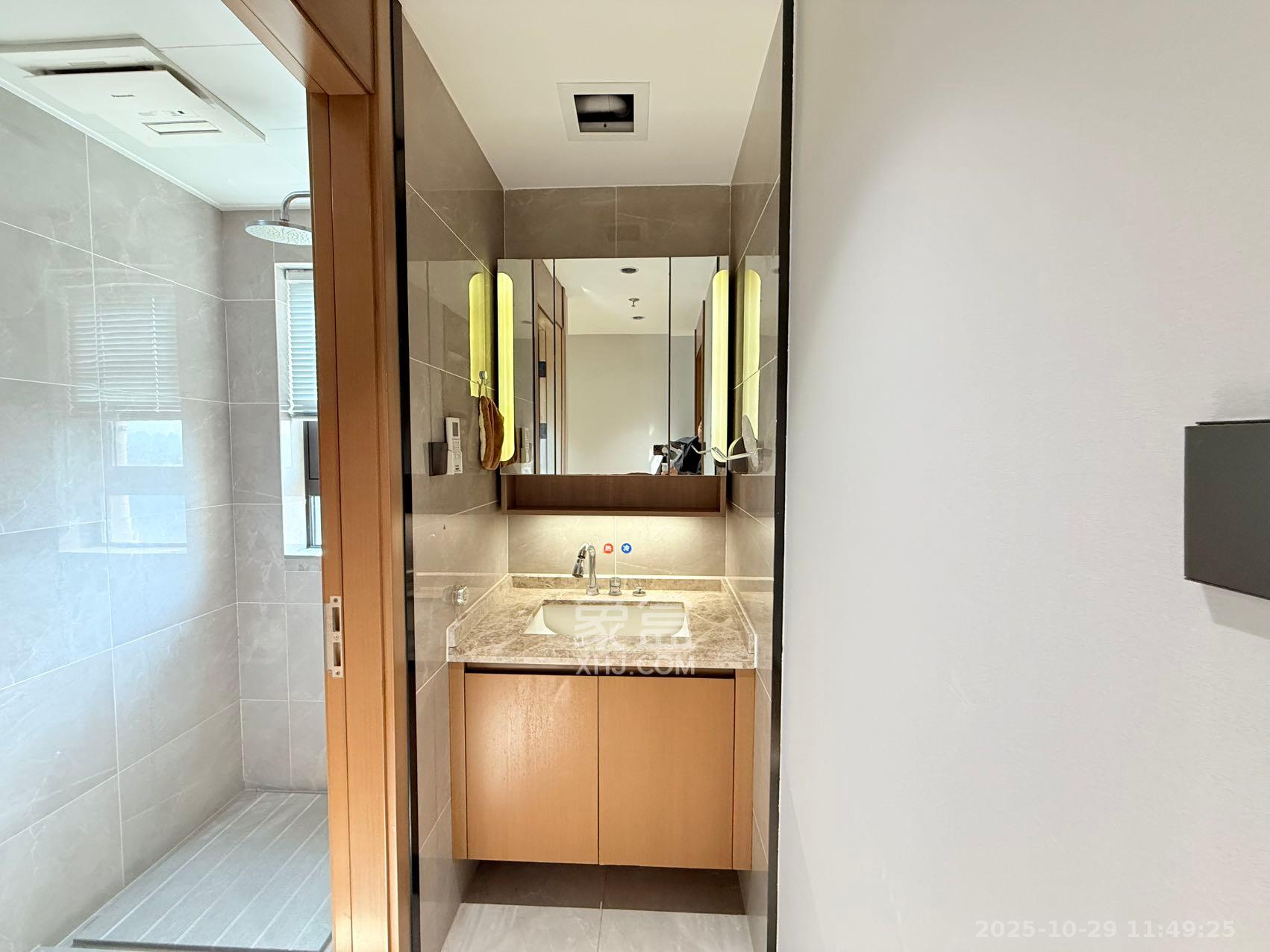 万科里金域国际  1室0厅0卫    7500.0元/月 万科里金域国际  1室0厅0卫    7500.0元/月室内图