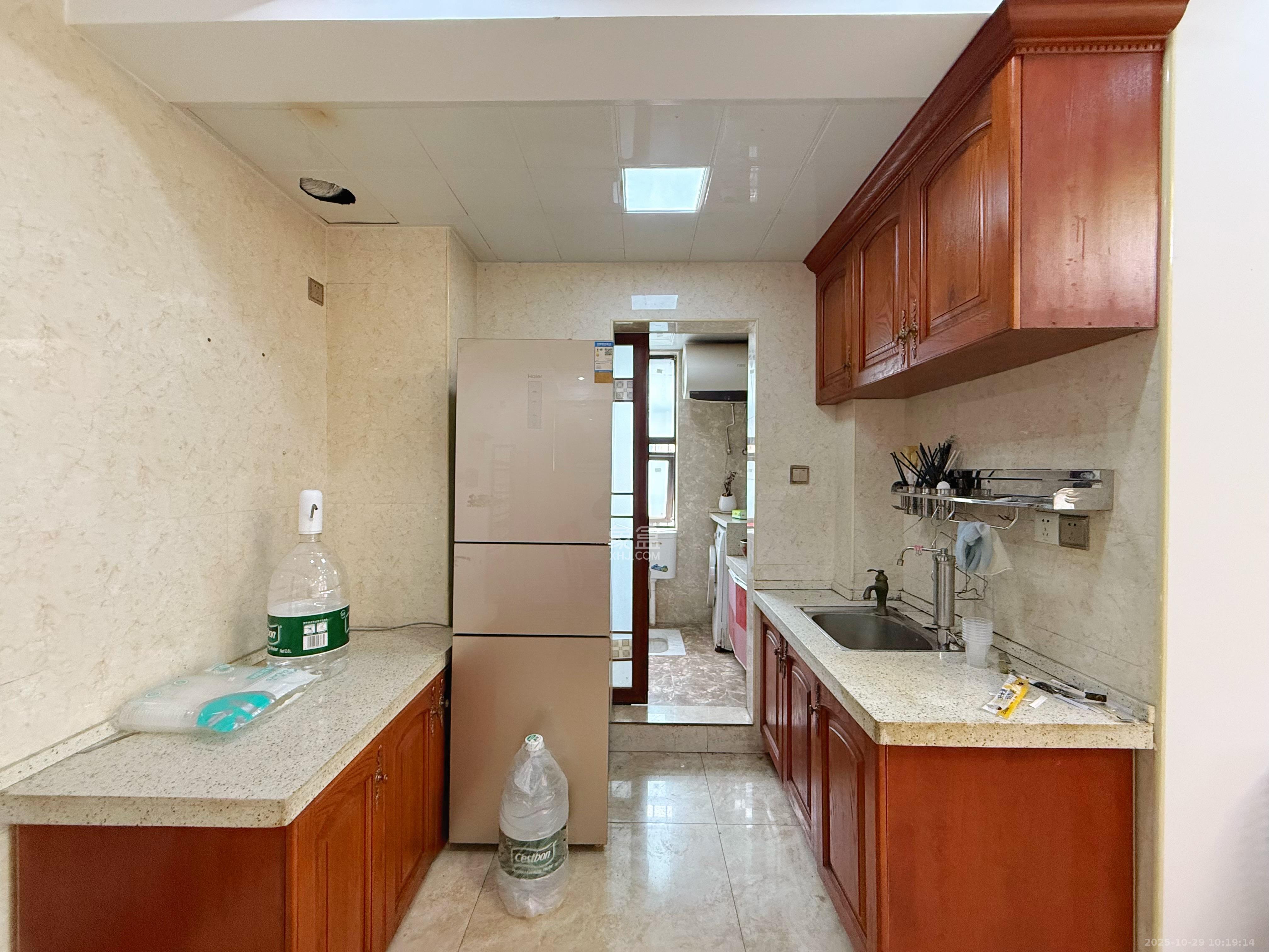 中一九骏（枫桥苑）  1室1厅1卫    2000.0元/月室内图