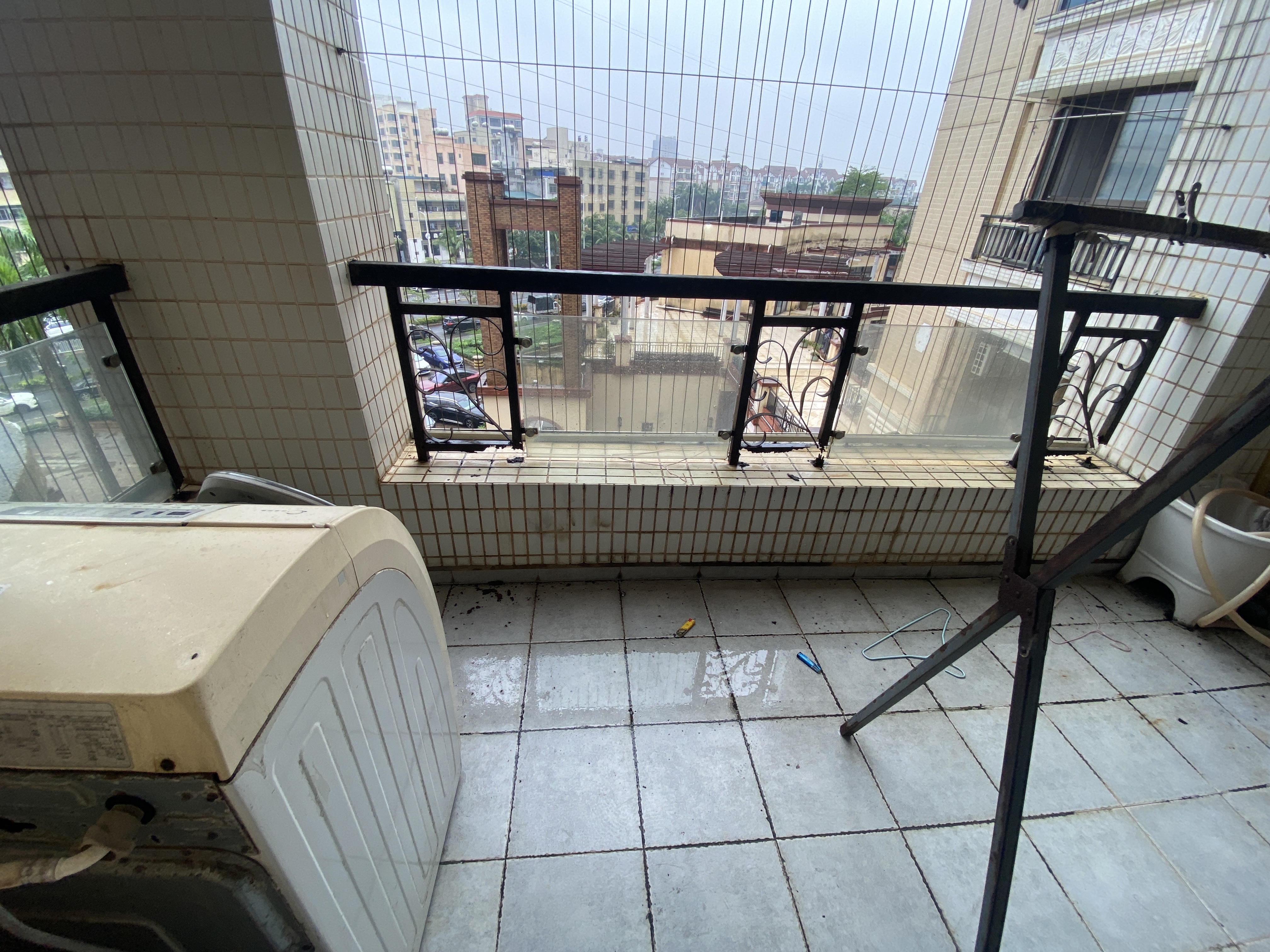 滨江帝景一期  2室1厅1卫    2100.0元/月室内图