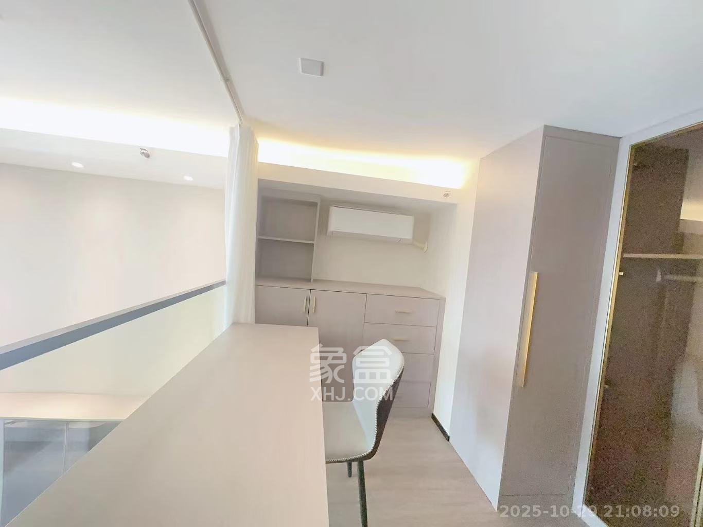 中一鲲出(鲲鹏府) 2室2厅1卫 2700.0元/月 中一鲲出(鲲鹏府) 2室2厅1卫 2700.0元/月室内图