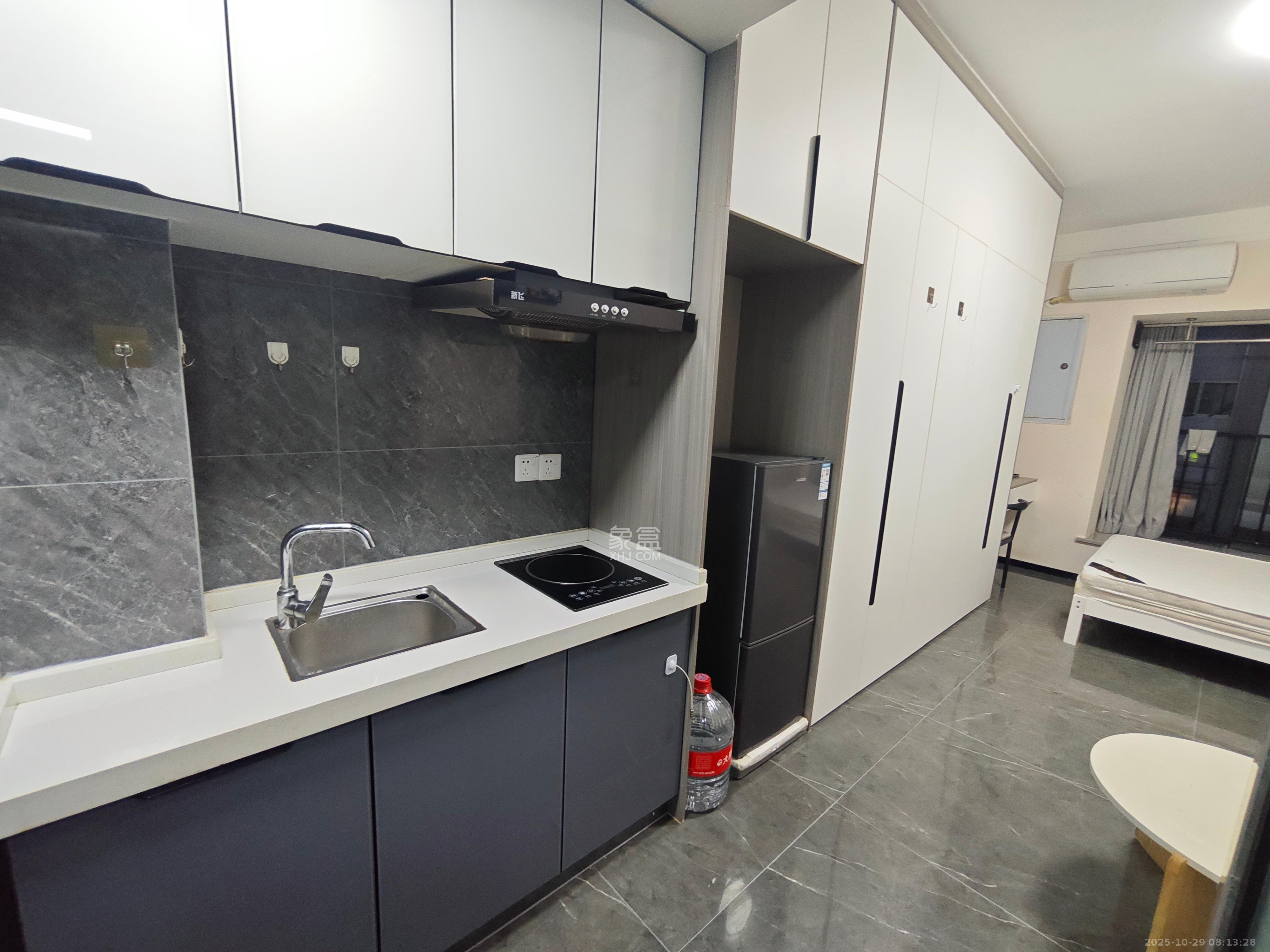 碧桂园城市之光 1室1厅1卫 1500.0元/月 碧桂园城市之光 1室1厅1卫 1500.0元/月室内图