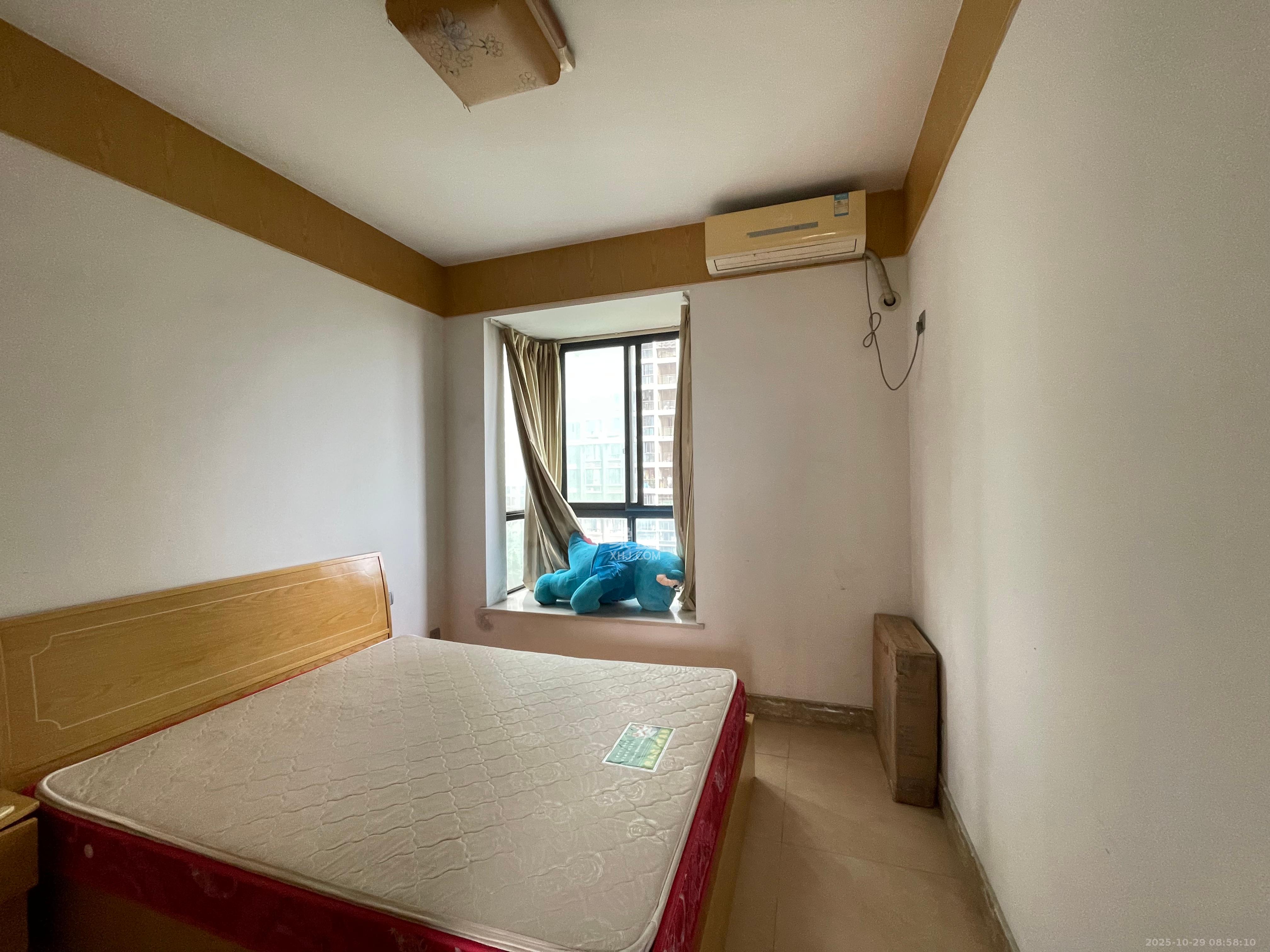 湘江世纪城悦江苑  1室2厅1卫    2100.0元/月 湘江世纪城悦江苑  1室2厅1卫    2100.0元/月室内图