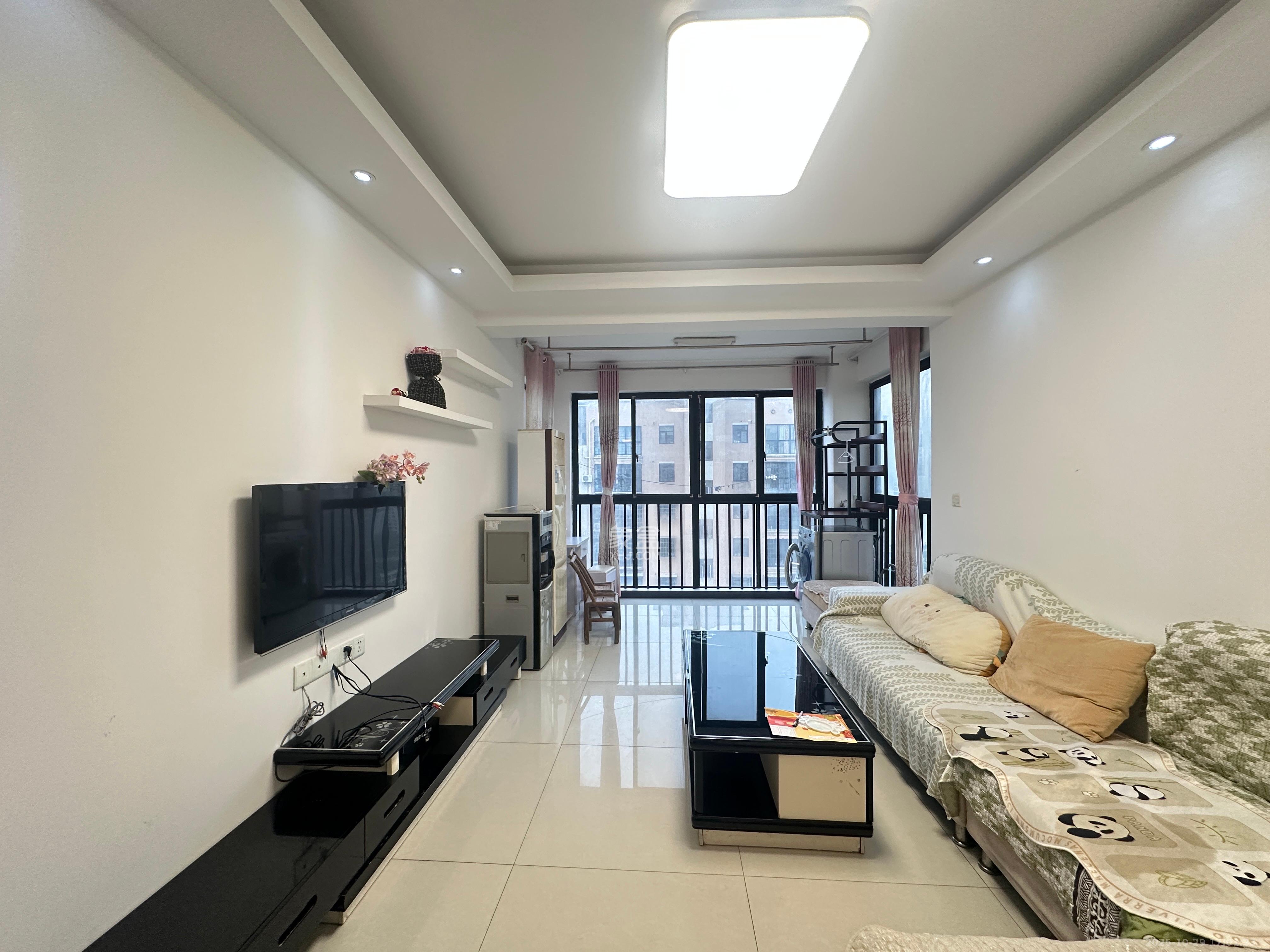 鹏基诺亚山林 2室1厅1卫 1780.0元/月 鹏基诺亚山林 2室1厅1卫 1780.0元/月室内图