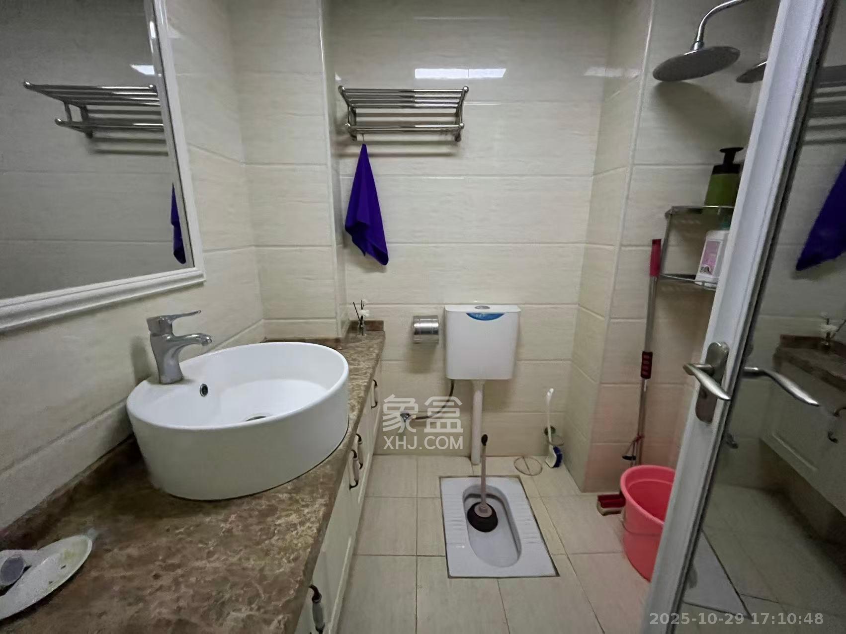 惠通才郡  1室1厅1卫    1700.0元/月 惠通才郡  1室1厅1卫    1700.0元/月室内图