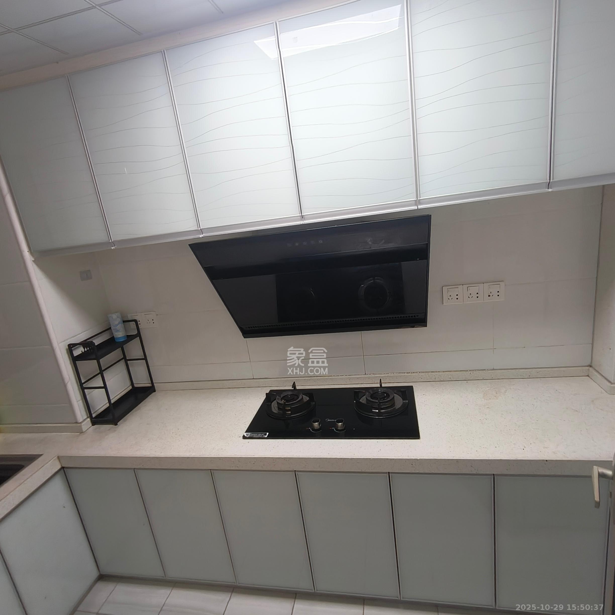 桥头家苑一期 1室1厅0卫 1100.0元/月 桥头家苑一期 1室1厅0卫 1100.0元/月室内图